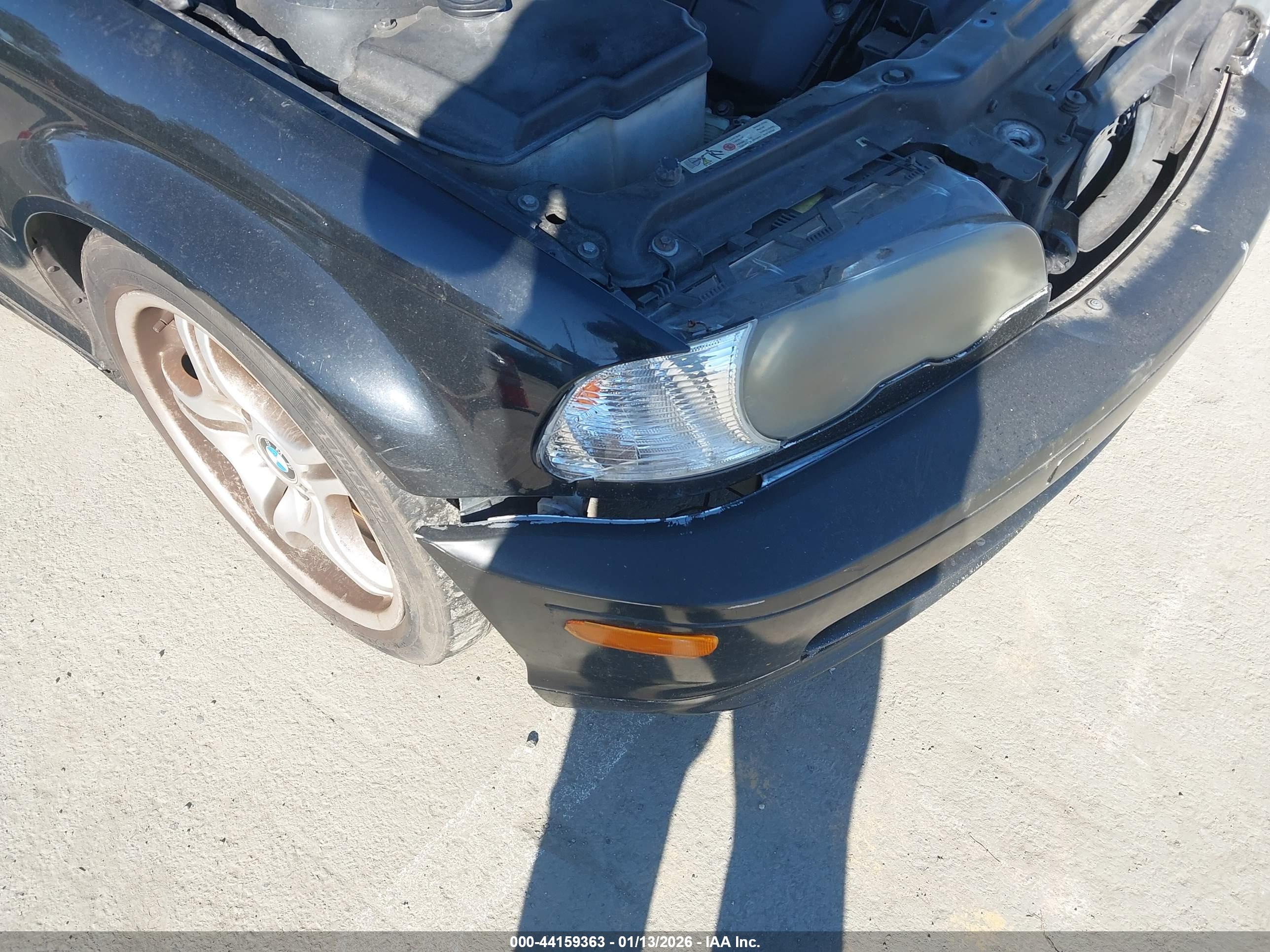 BMW 330CI image 6