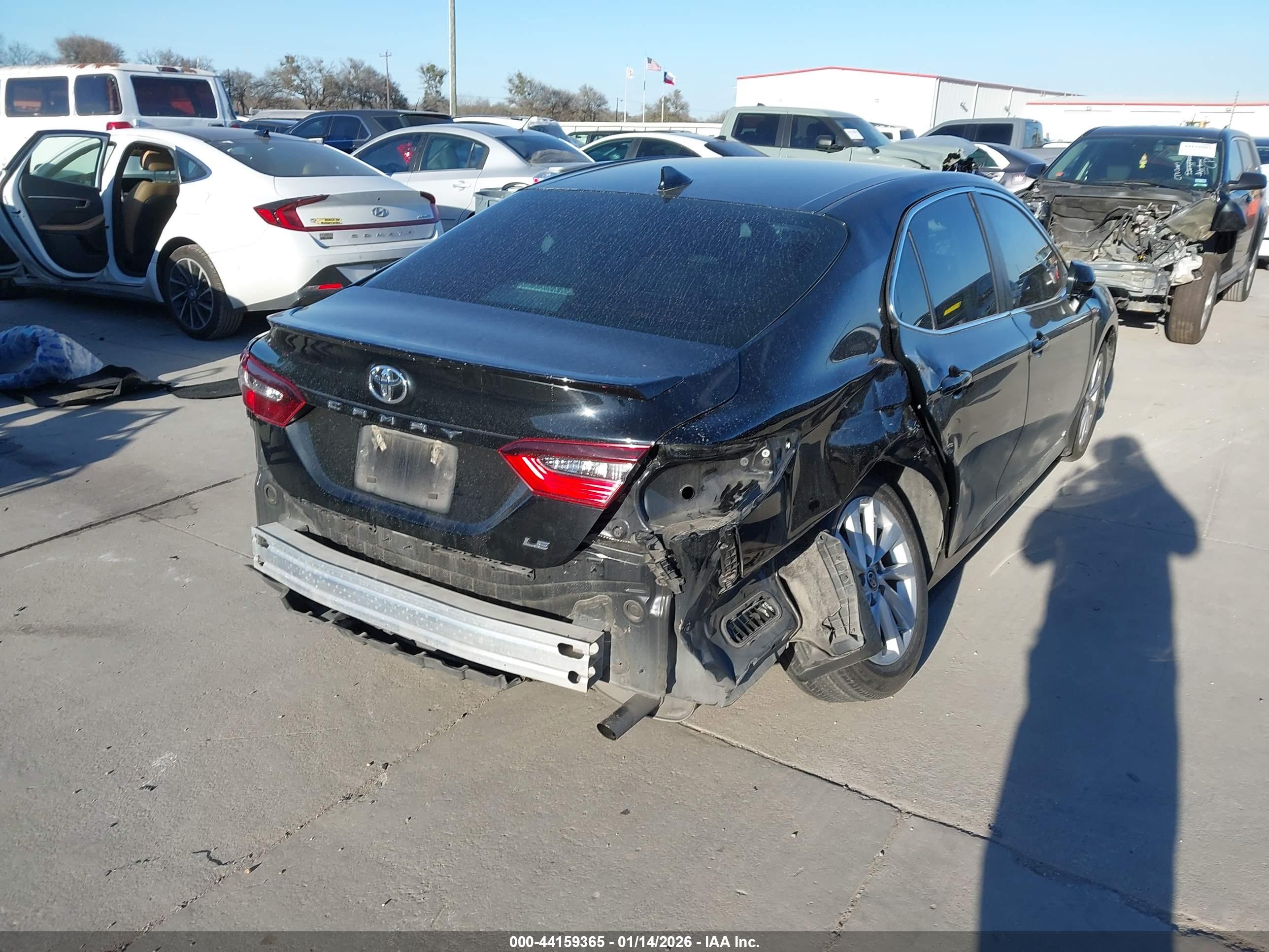 TOYOTA CAMRY image 4