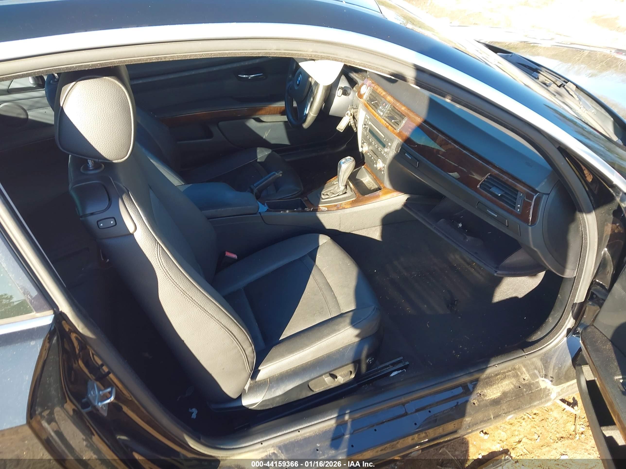 BMW 328I image 5