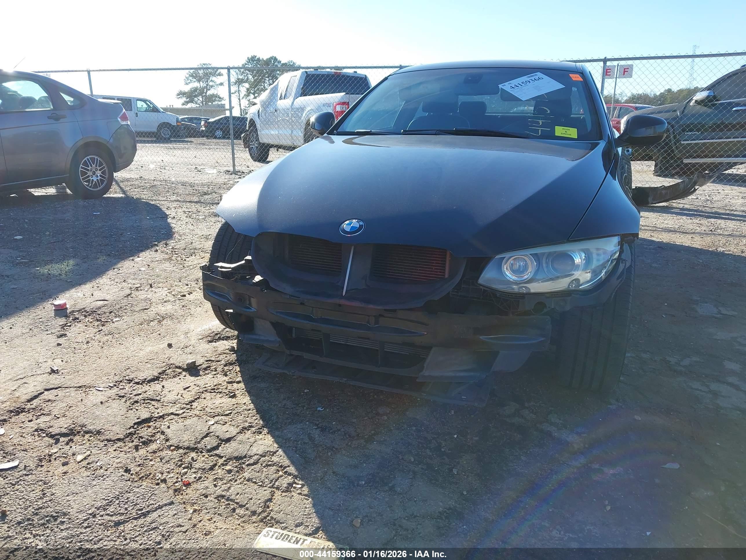 BMW 328I image 6
