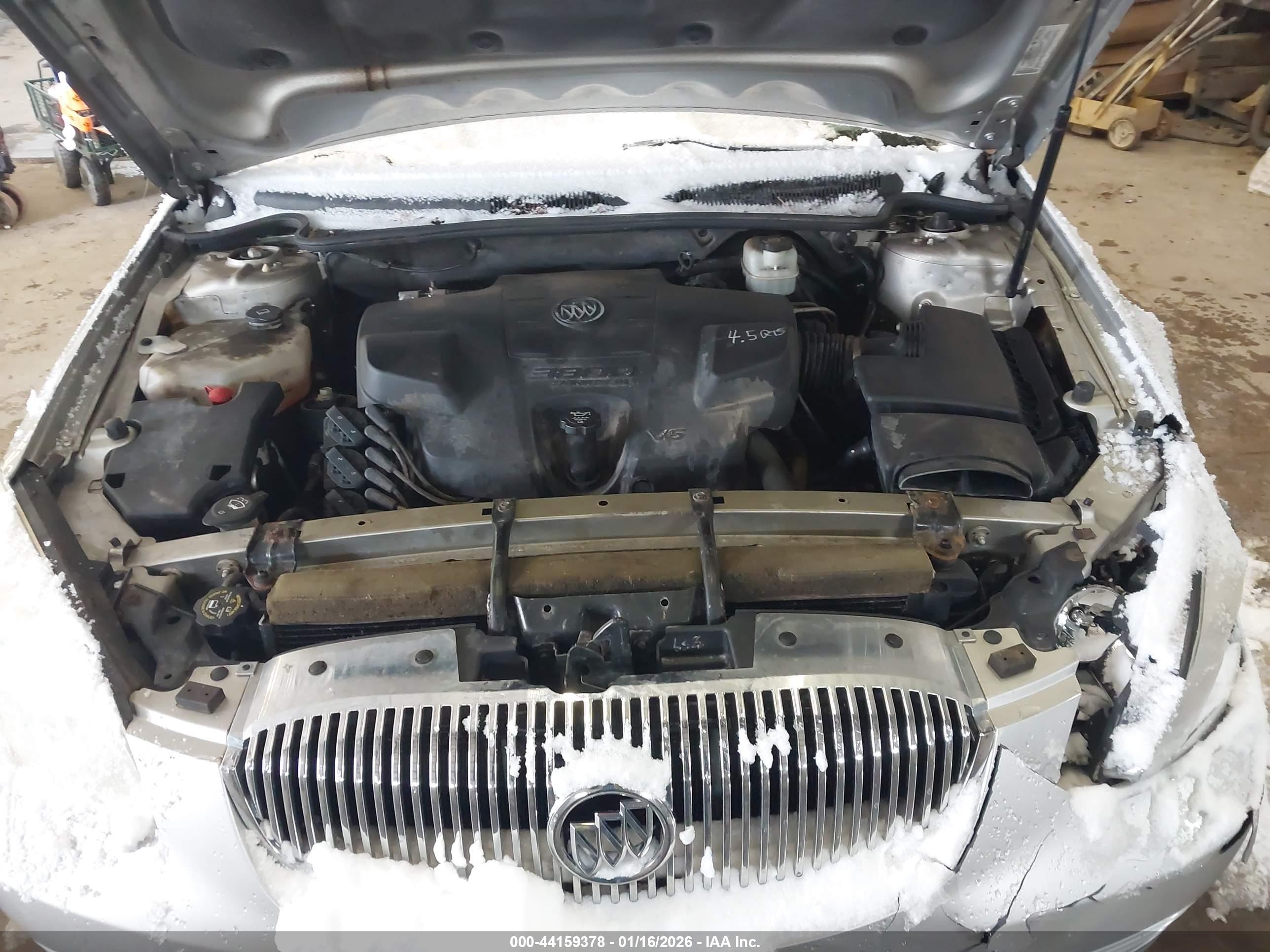 BUICK LUCERNE image 10