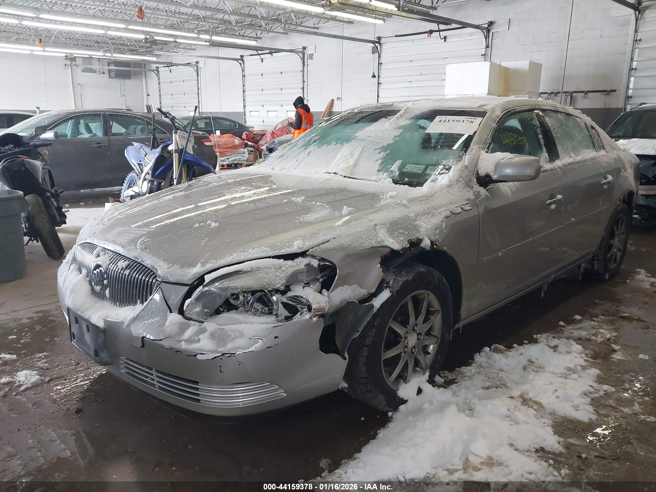 BUICK LUCERNE image 2