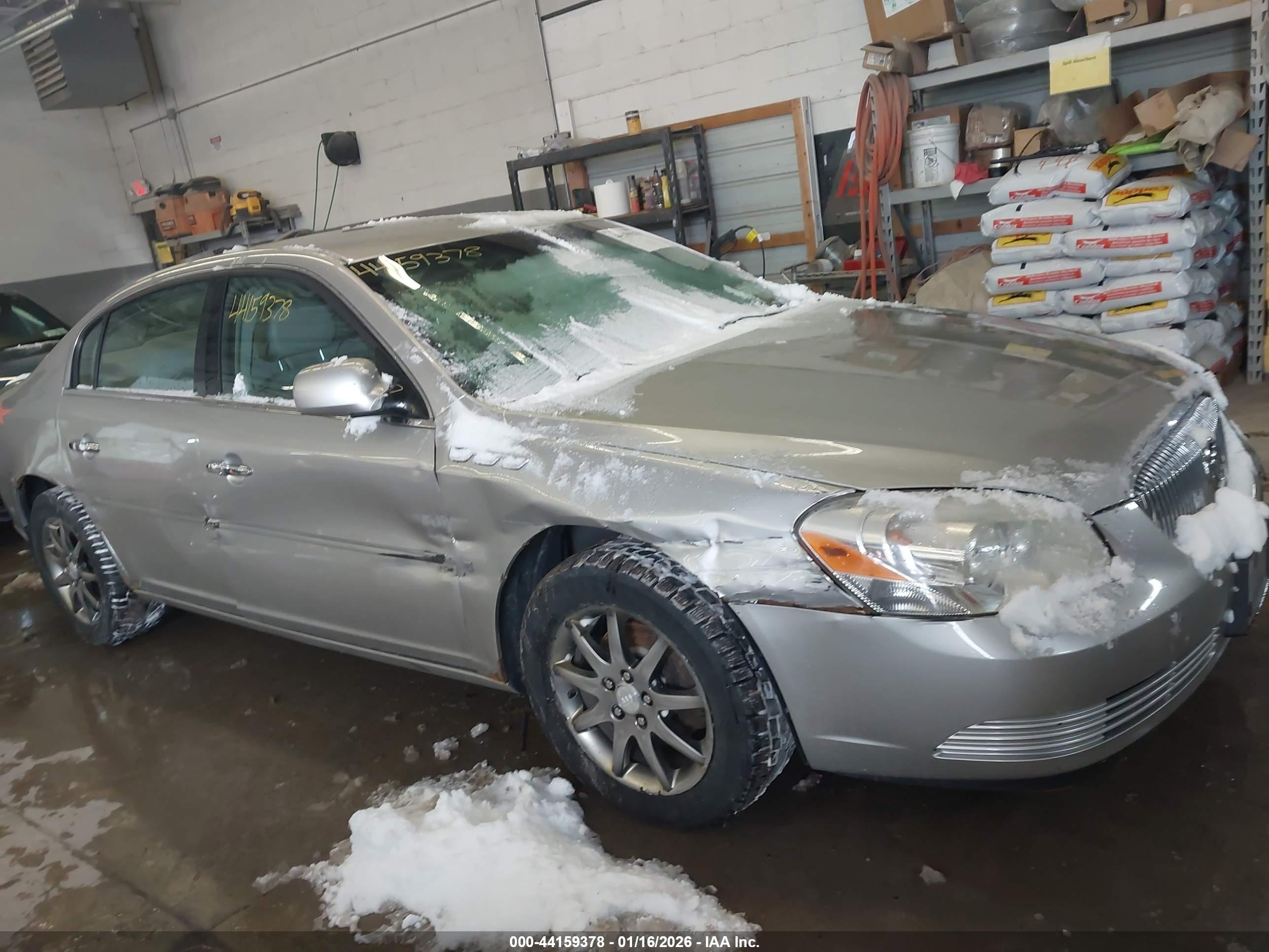 BUICK LUCERNE image 6