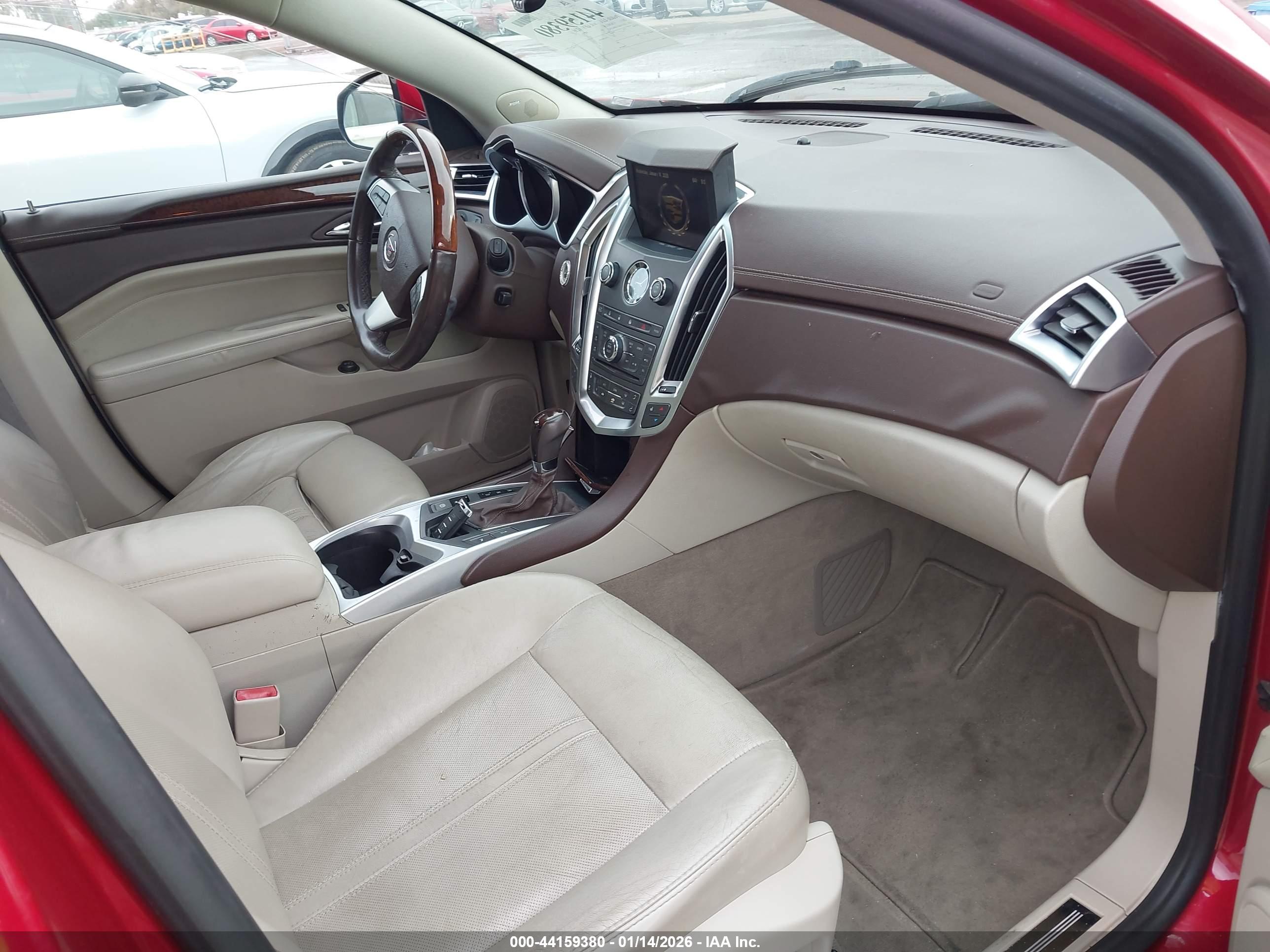CADILLAC SRX image 5
