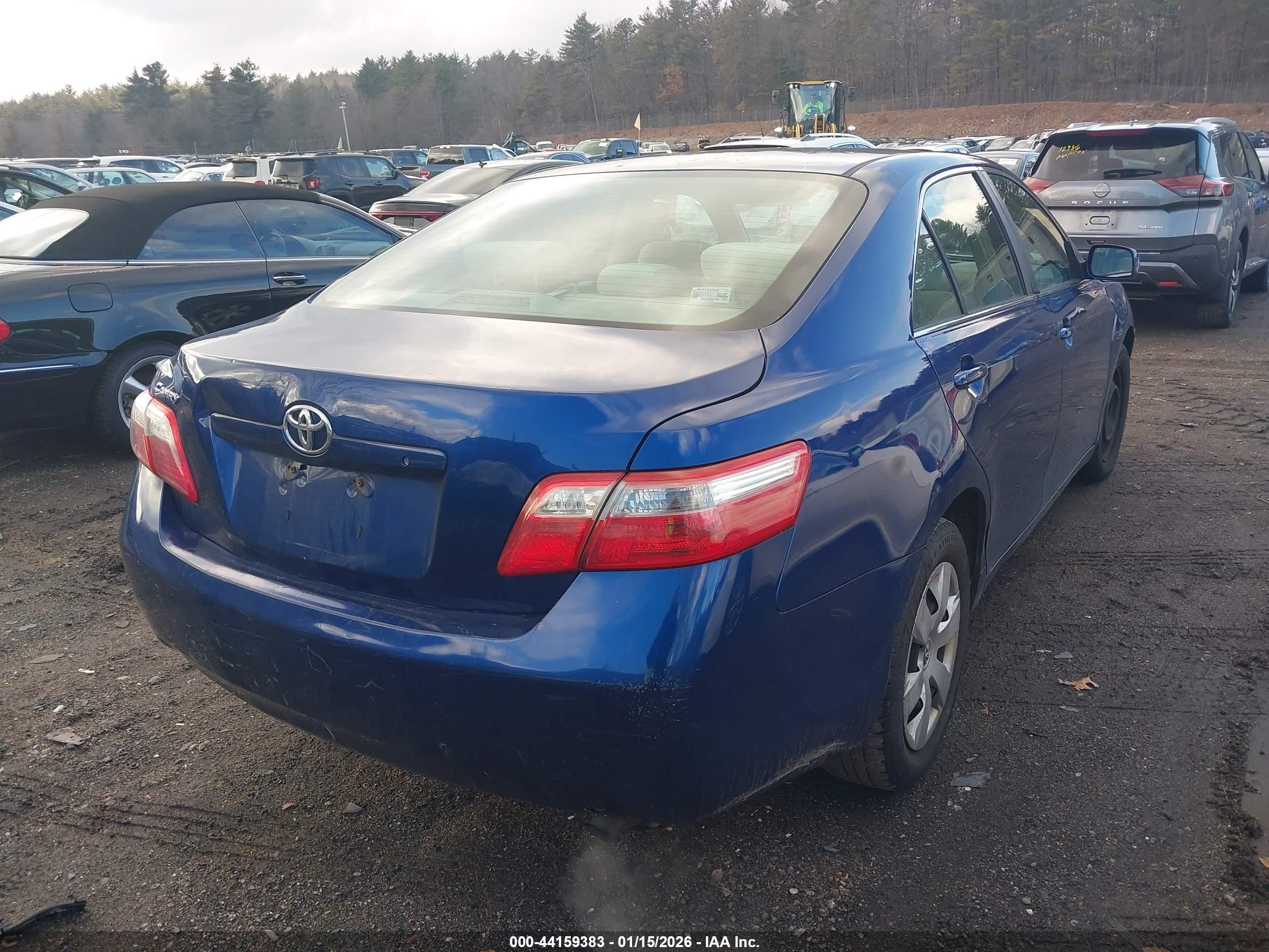 TOYOTA CAMRY image 4