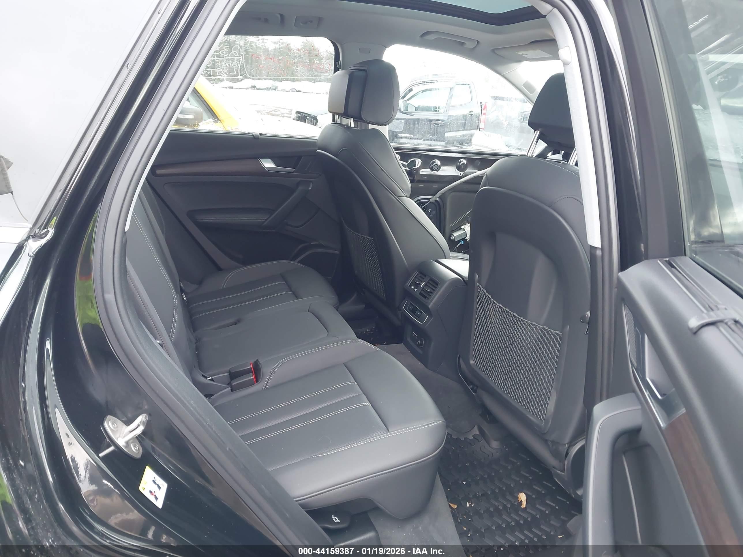 AUDI Q5 image 8