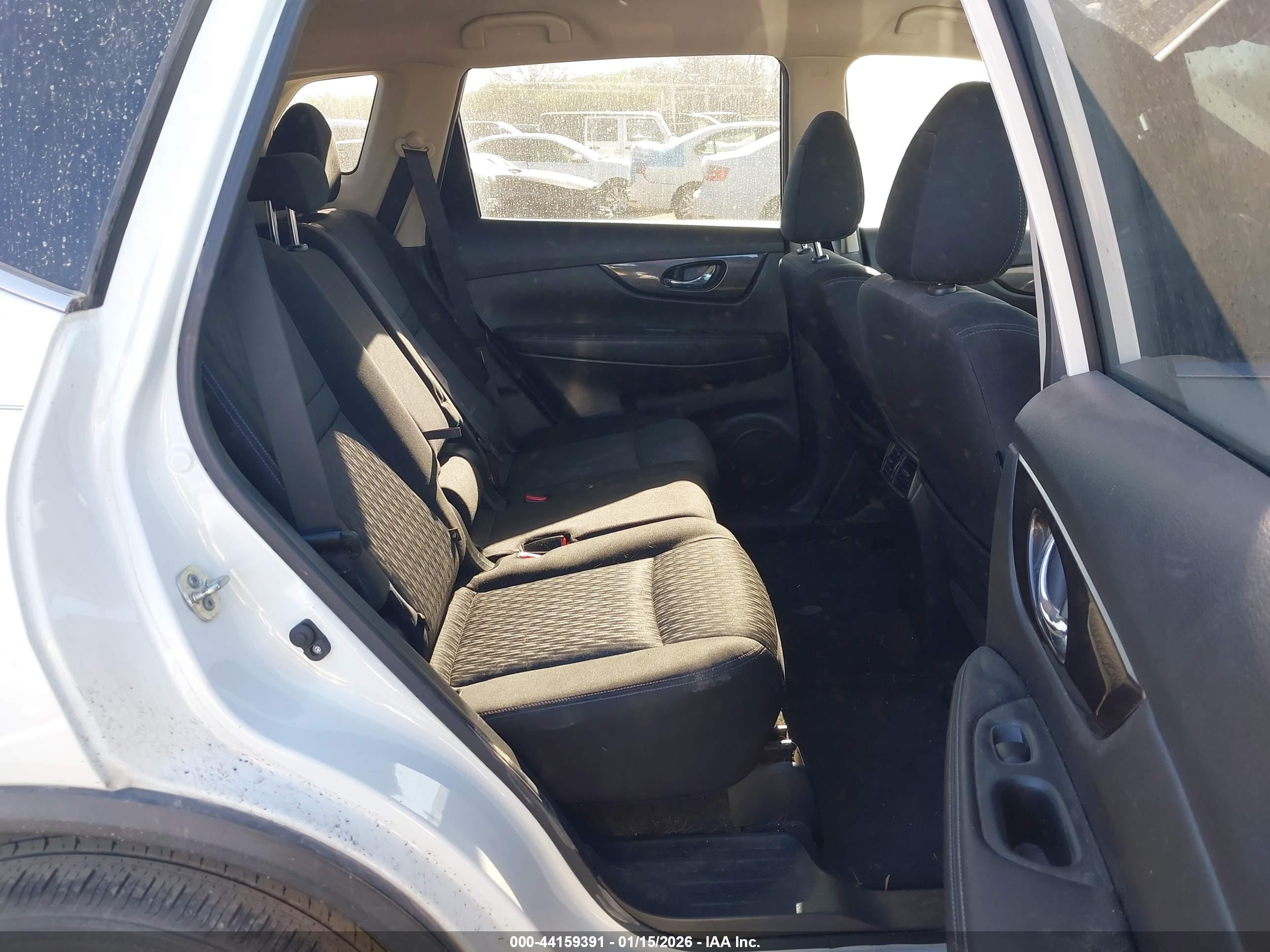 NISSAN ROGUE image 8