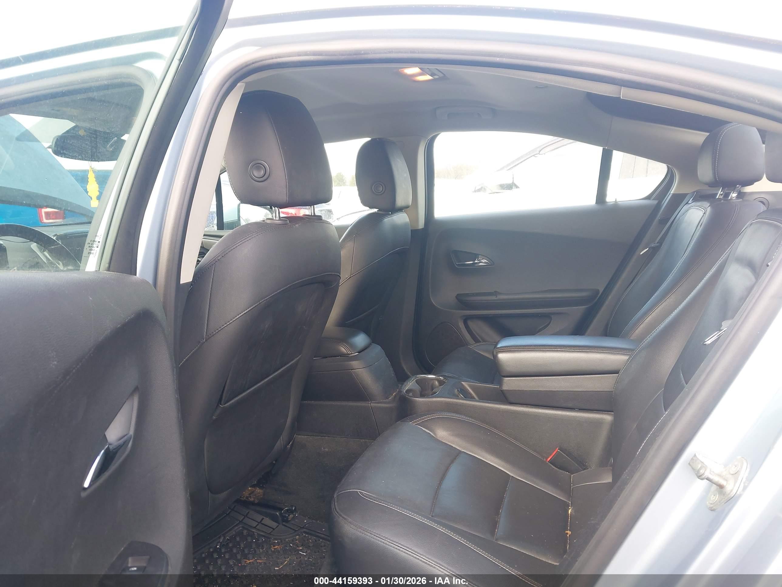 CHEVROLET VOLT image 8