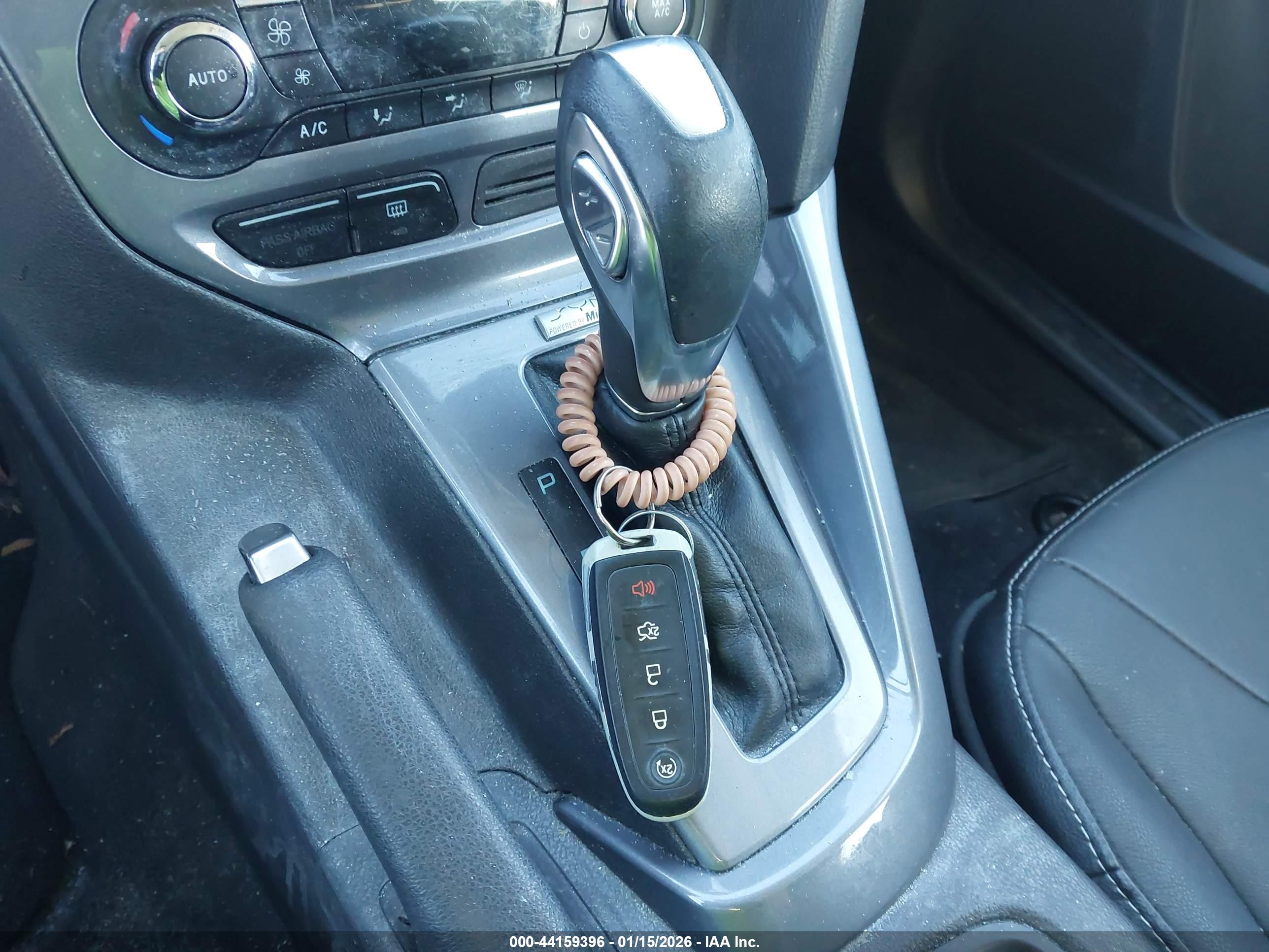 FORD FOCUS image 11