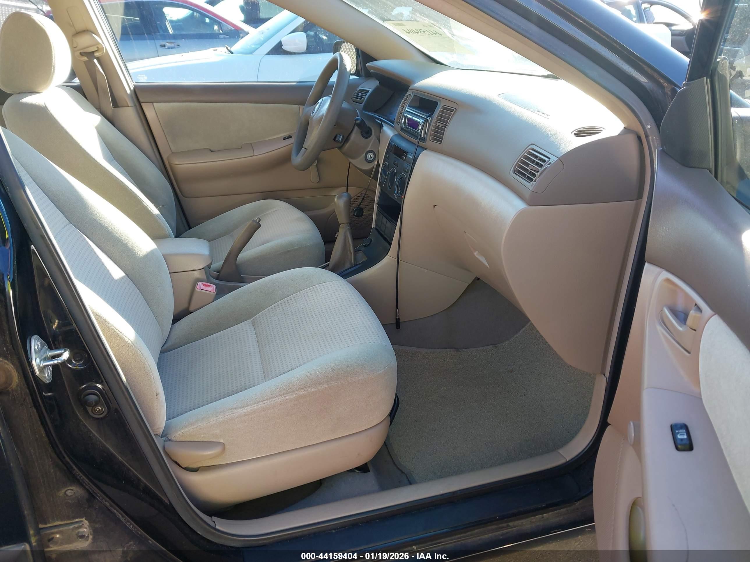TOYOTA COROLLA image 5