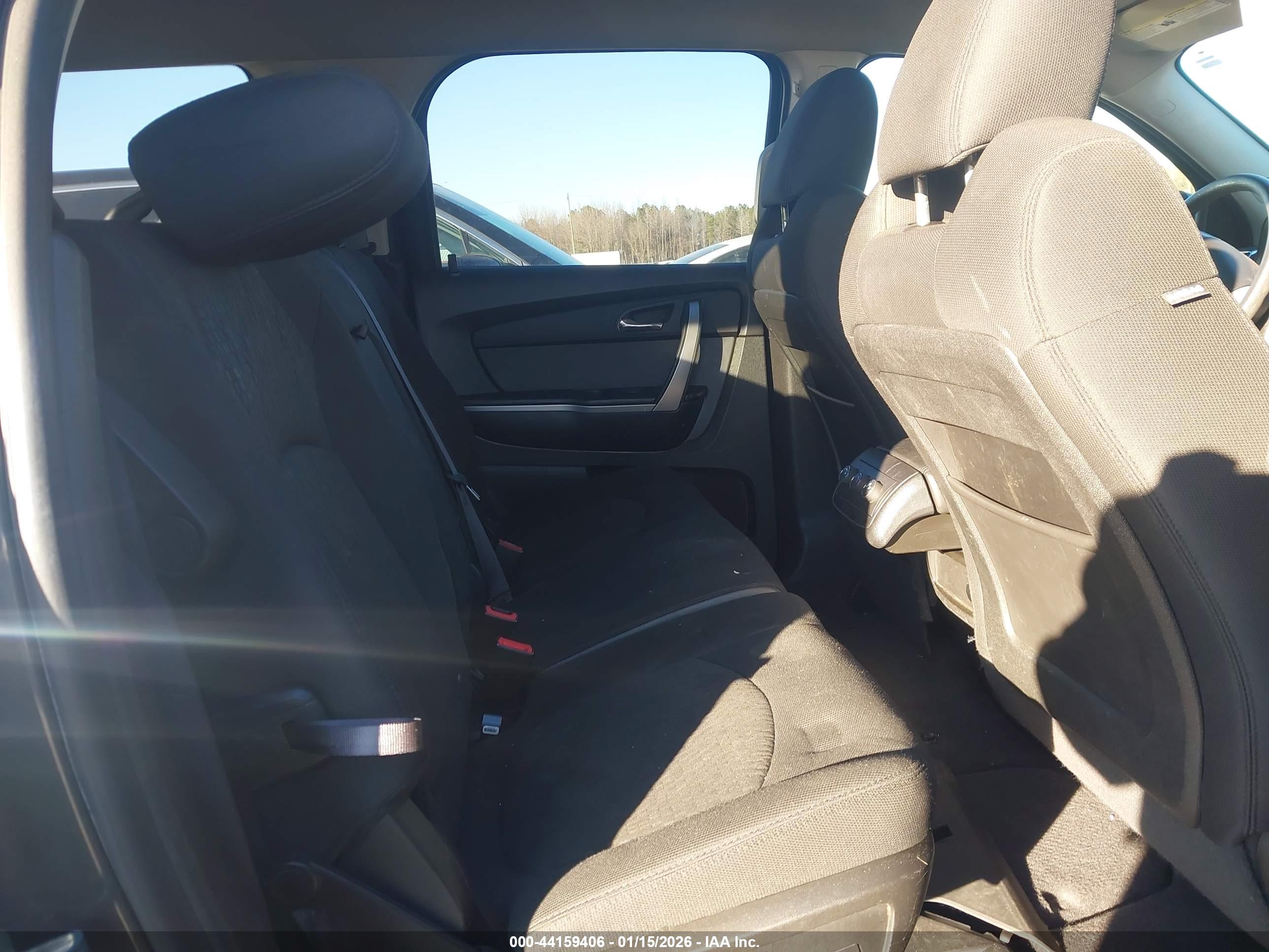 GMC ACADIA image 8