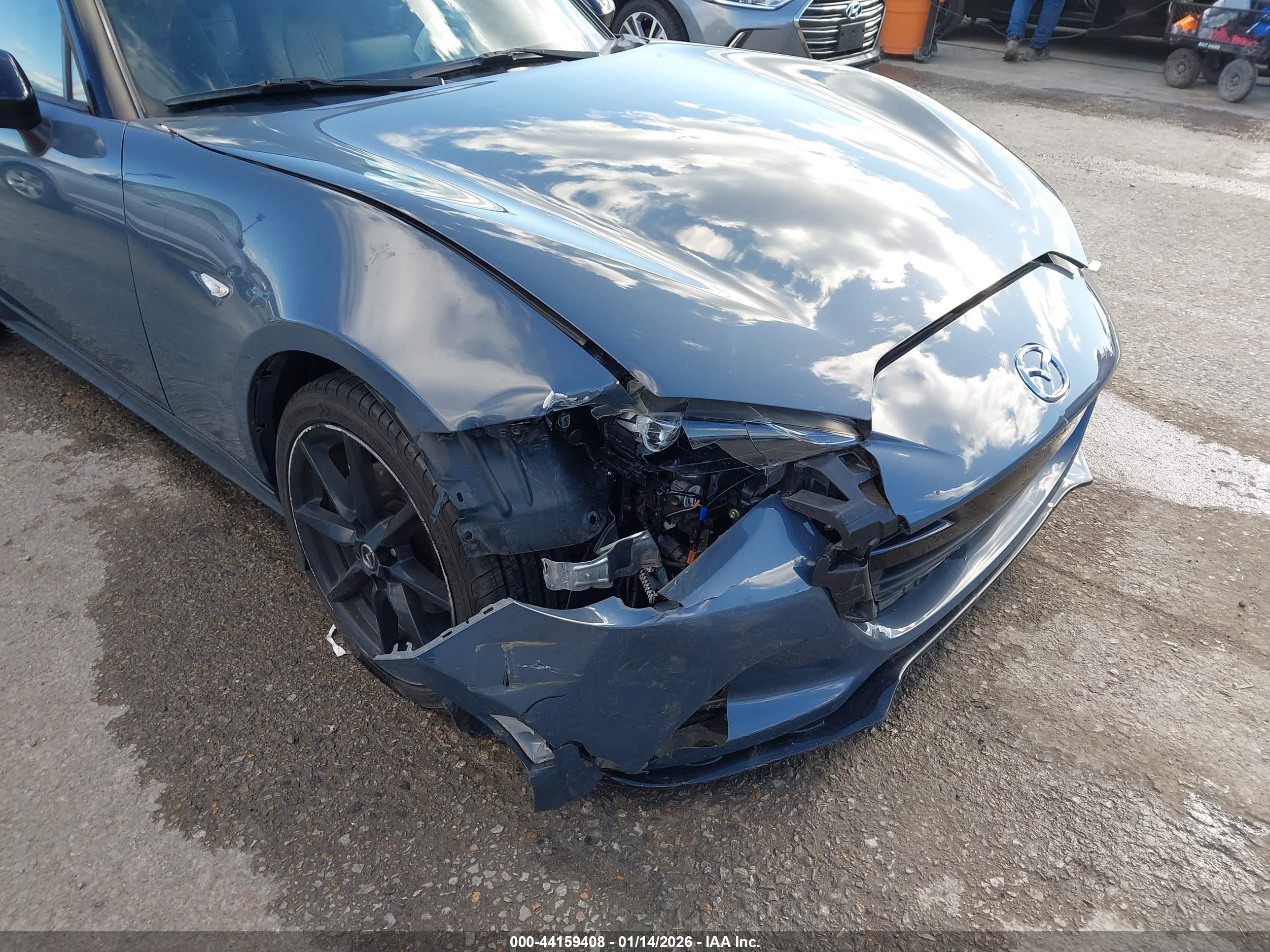 MAZDA MX-5 image 6
