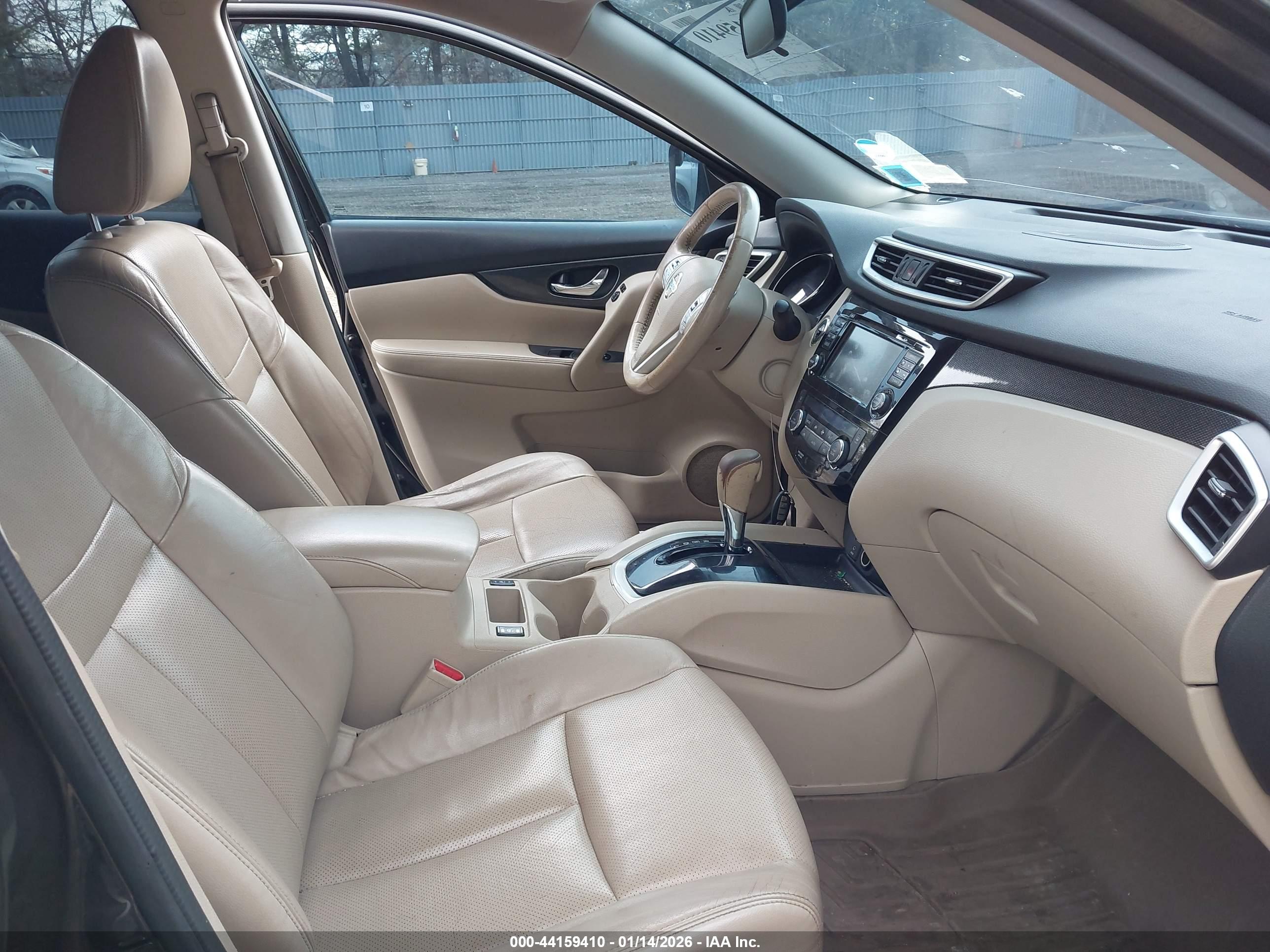 NISSAN ROGUE image 5