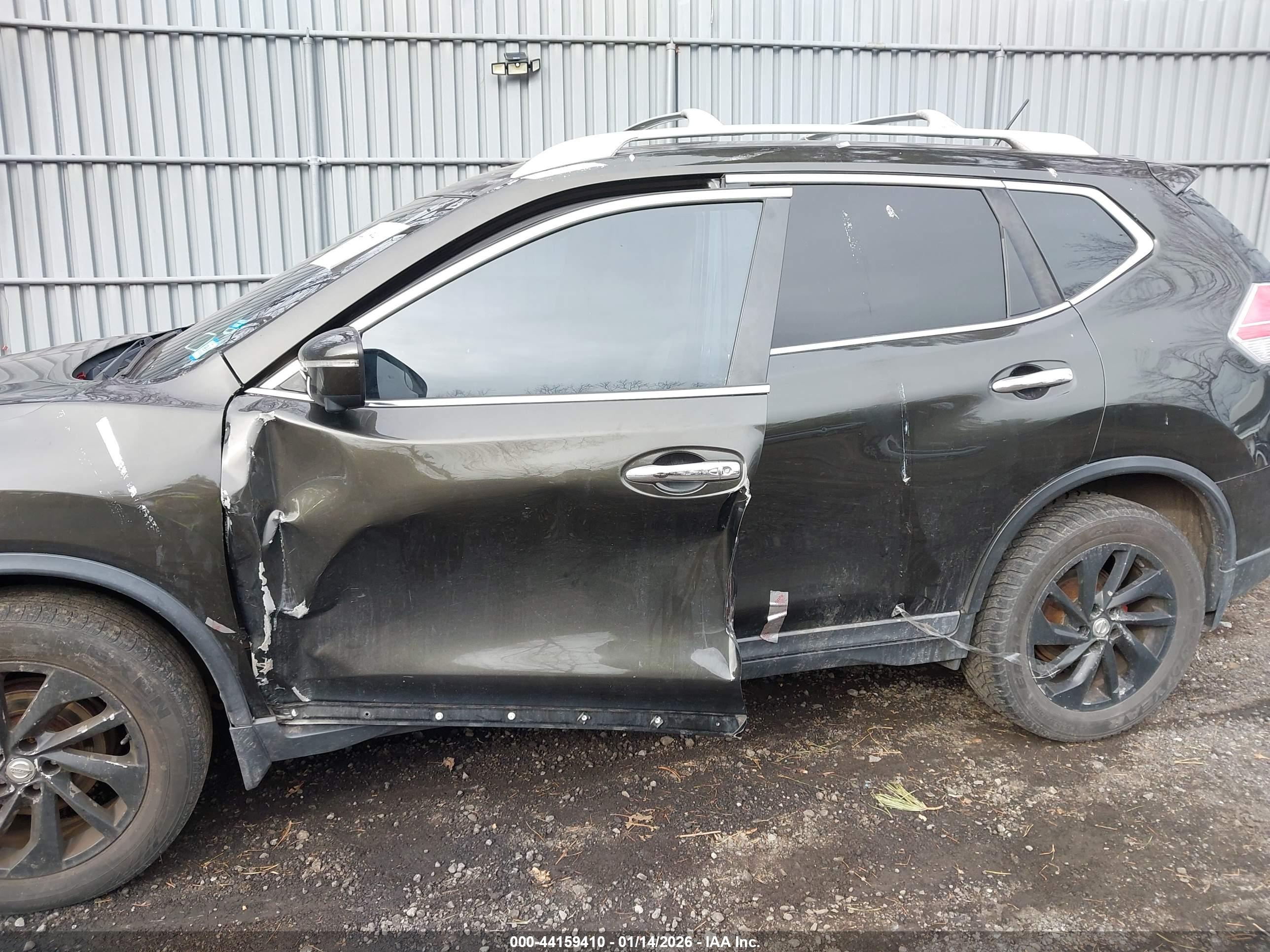 NISSAN ROGUE image 6