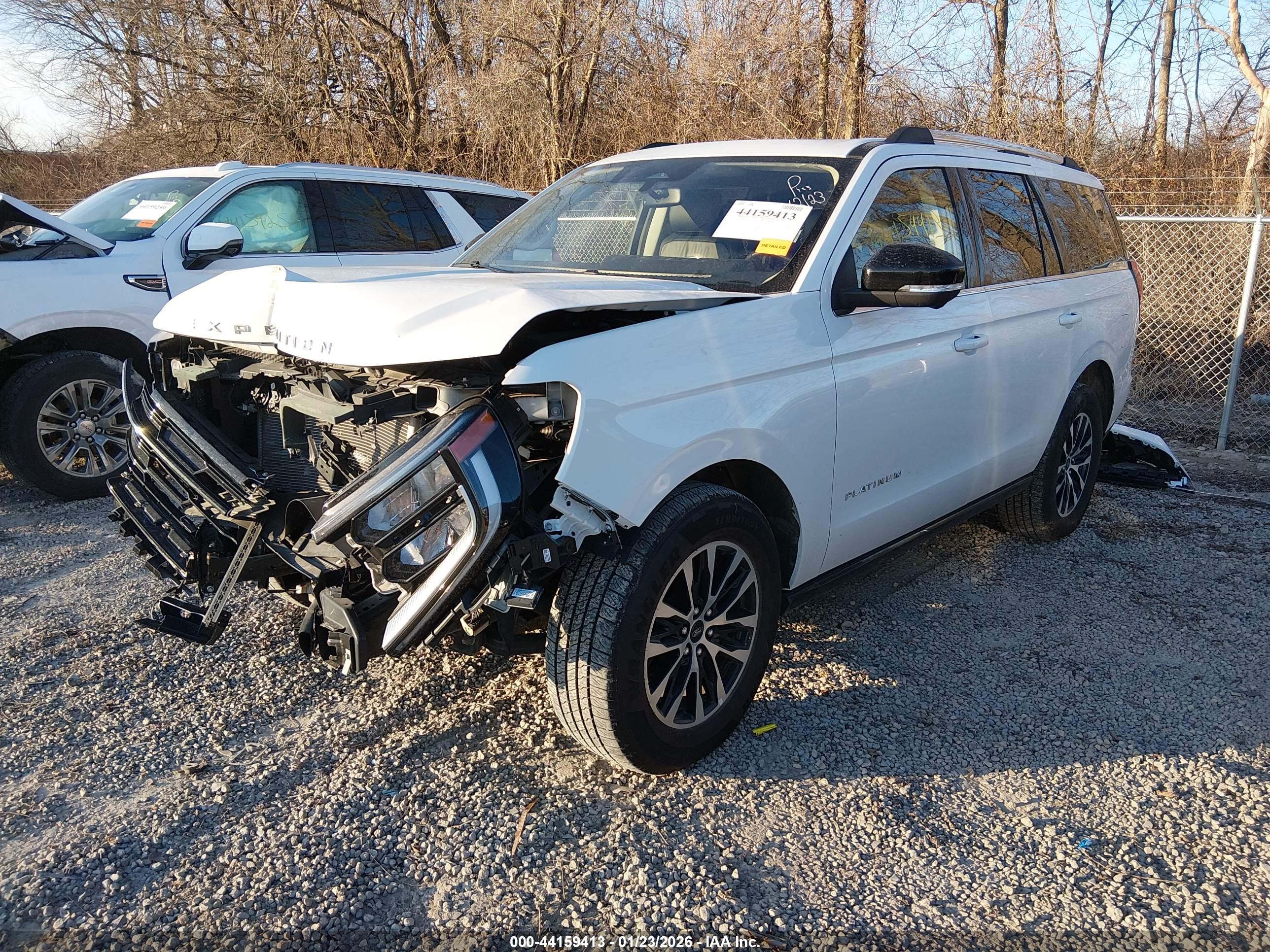 FORD EXPEDITION image 2