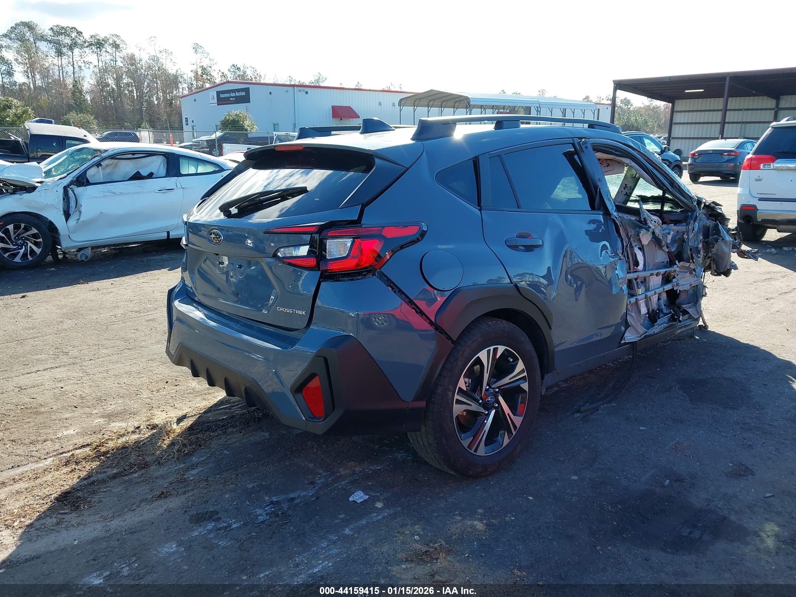 SUBARU CROSSTREK image 4