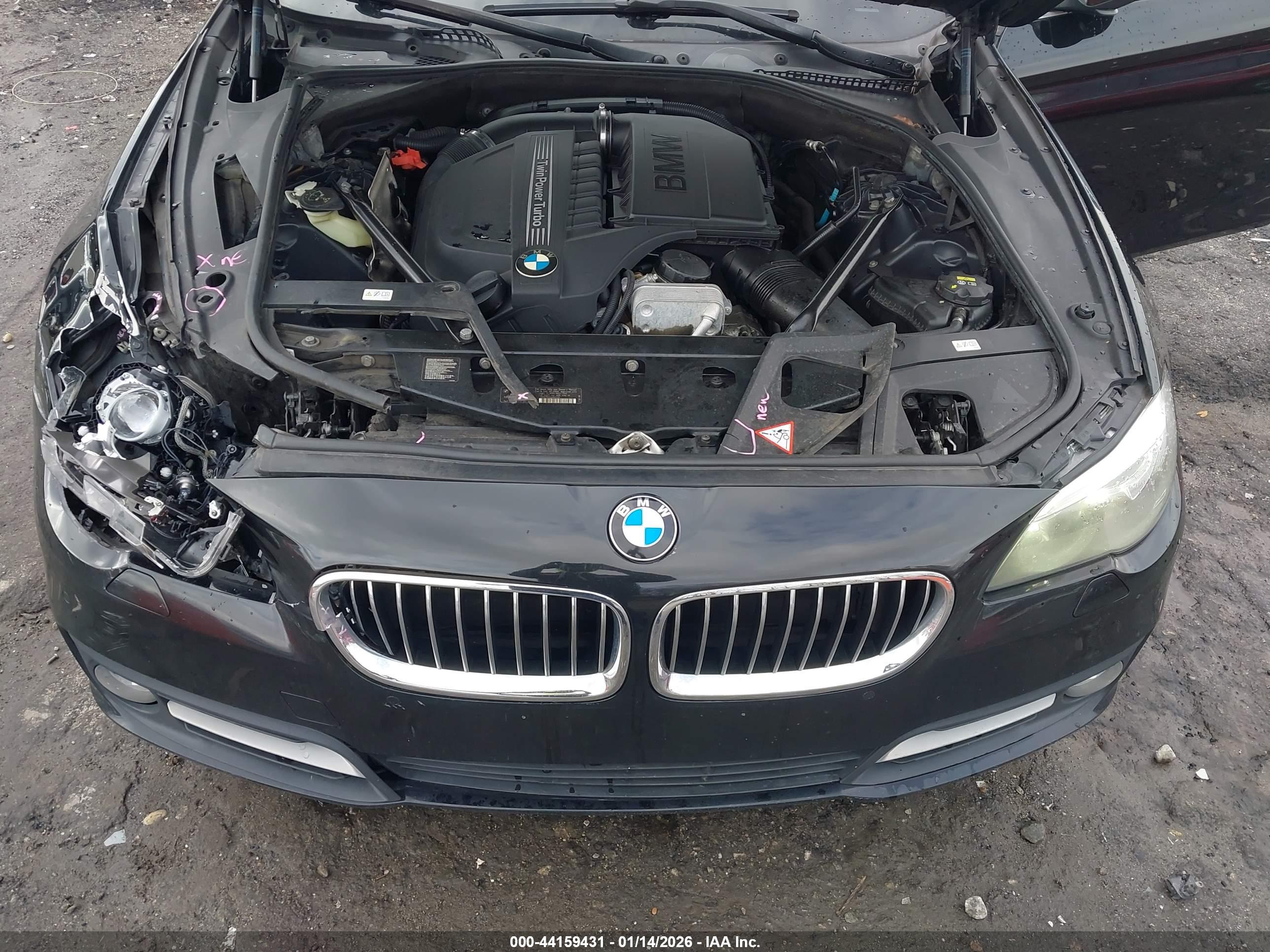 BMW 535I image 10