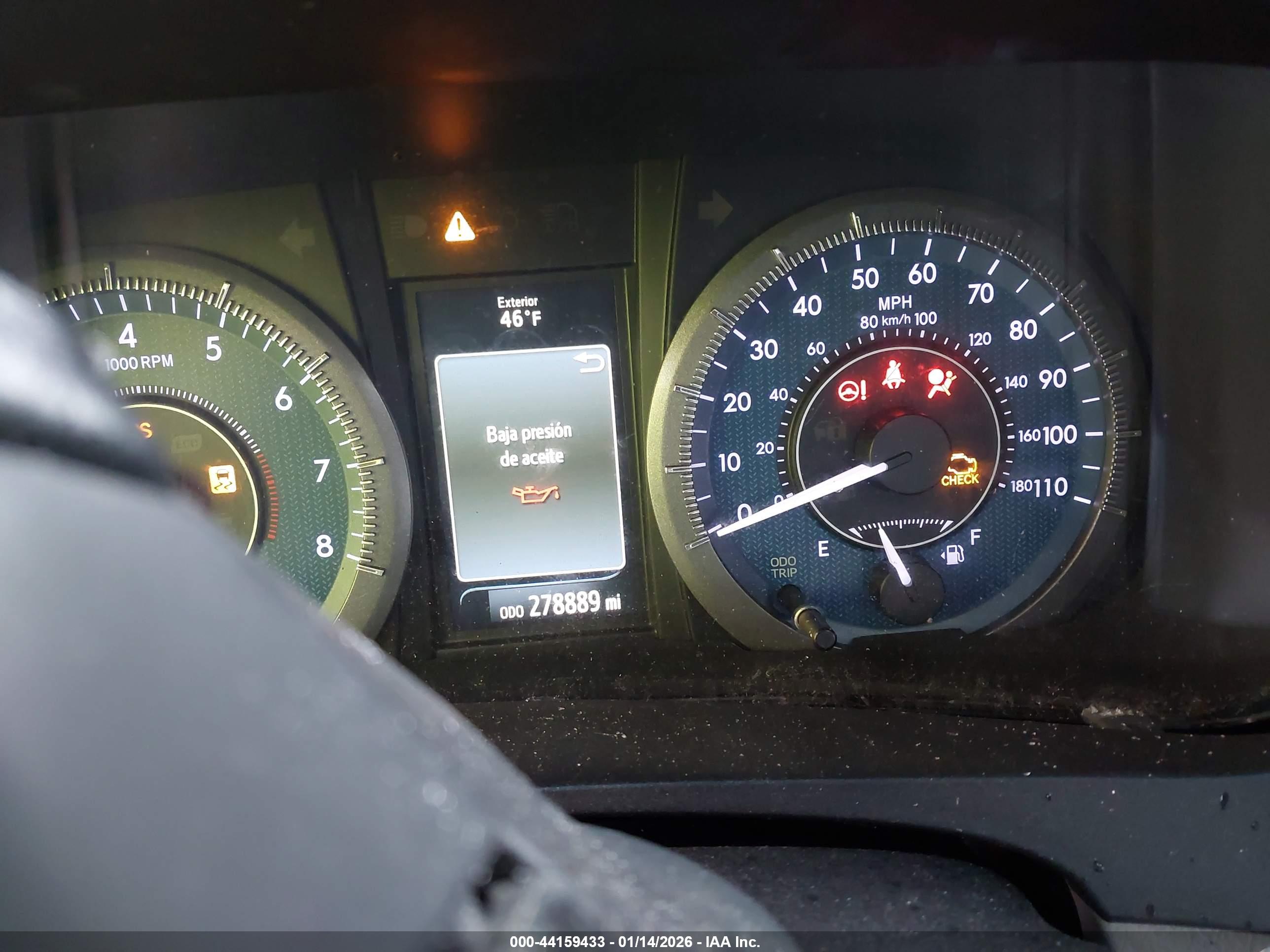TOYOTA SIENNA image 7