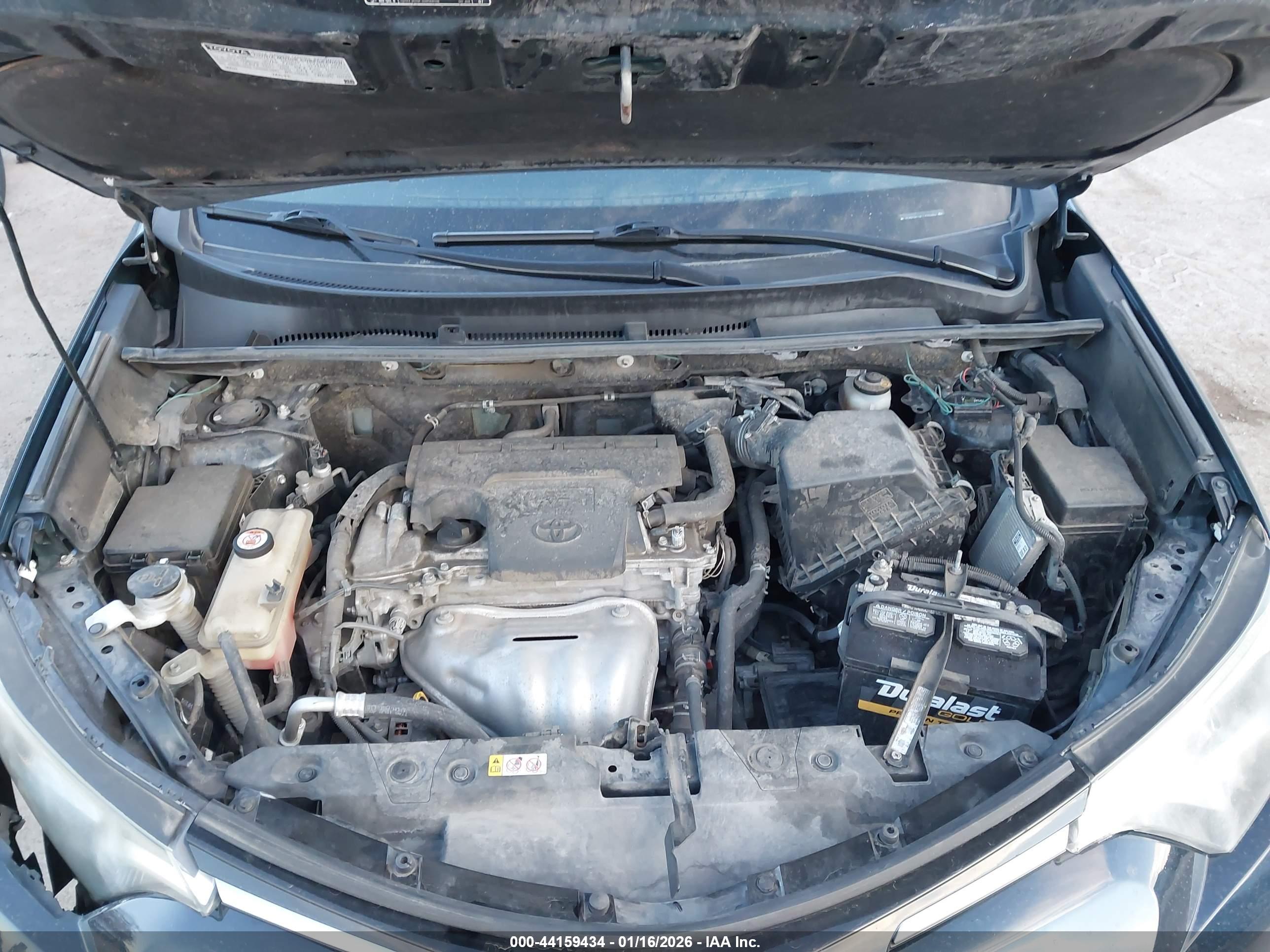 TOYOTA RAV4 image 10