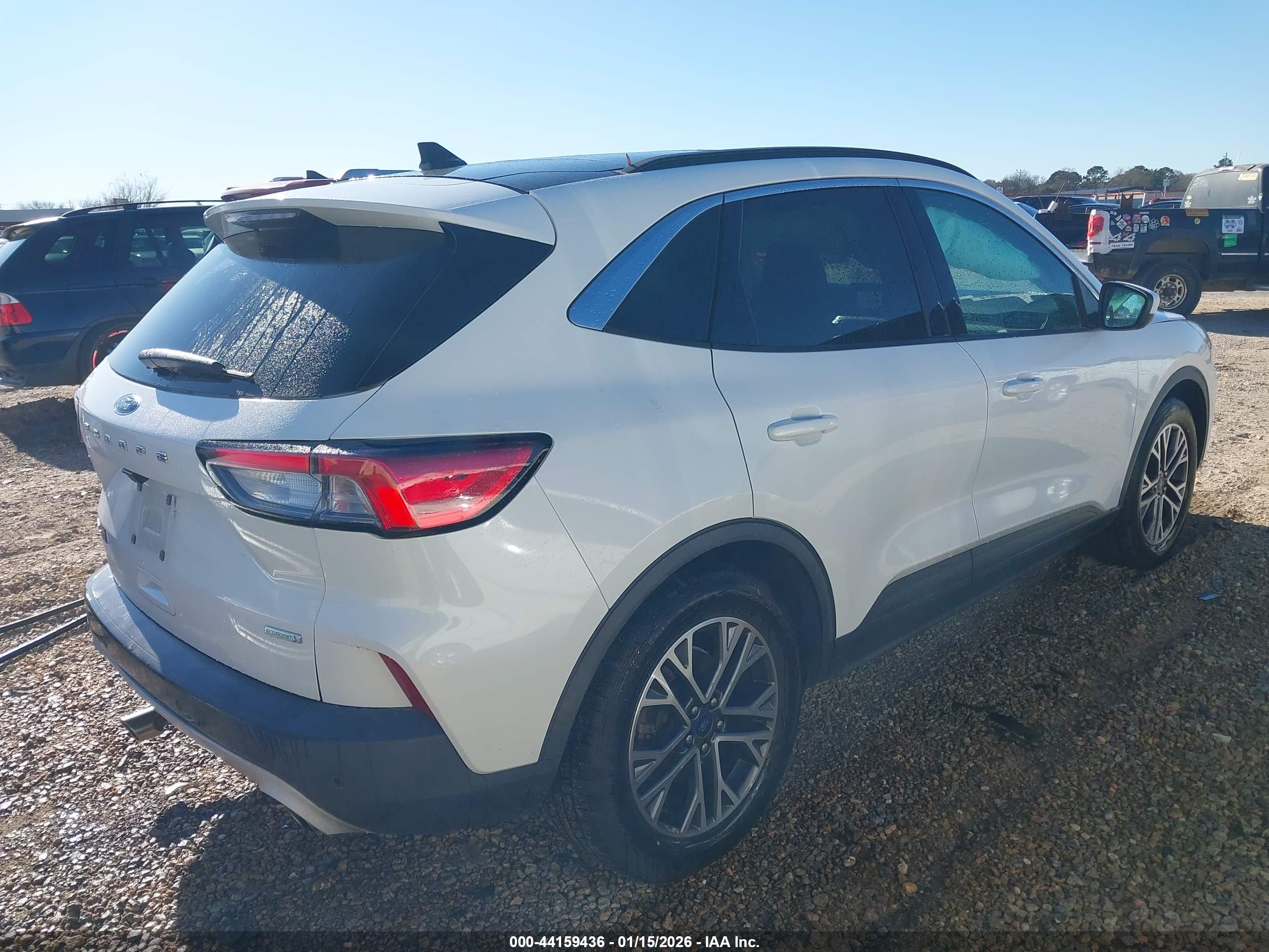 FORD ESCAPE image 4