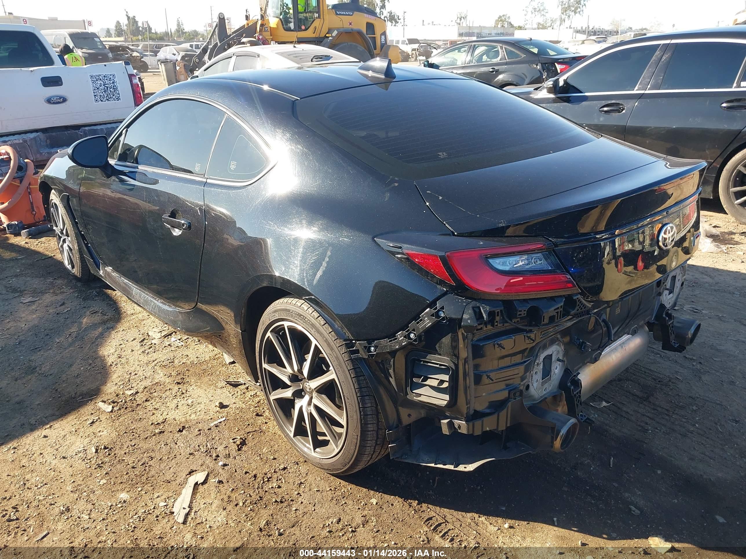 TOYOTA GR86 image 3