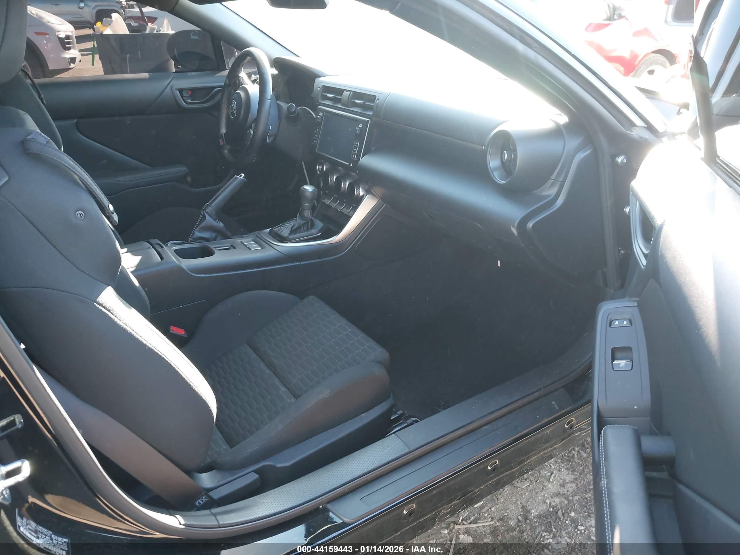 TOYOTA GR86 image 5