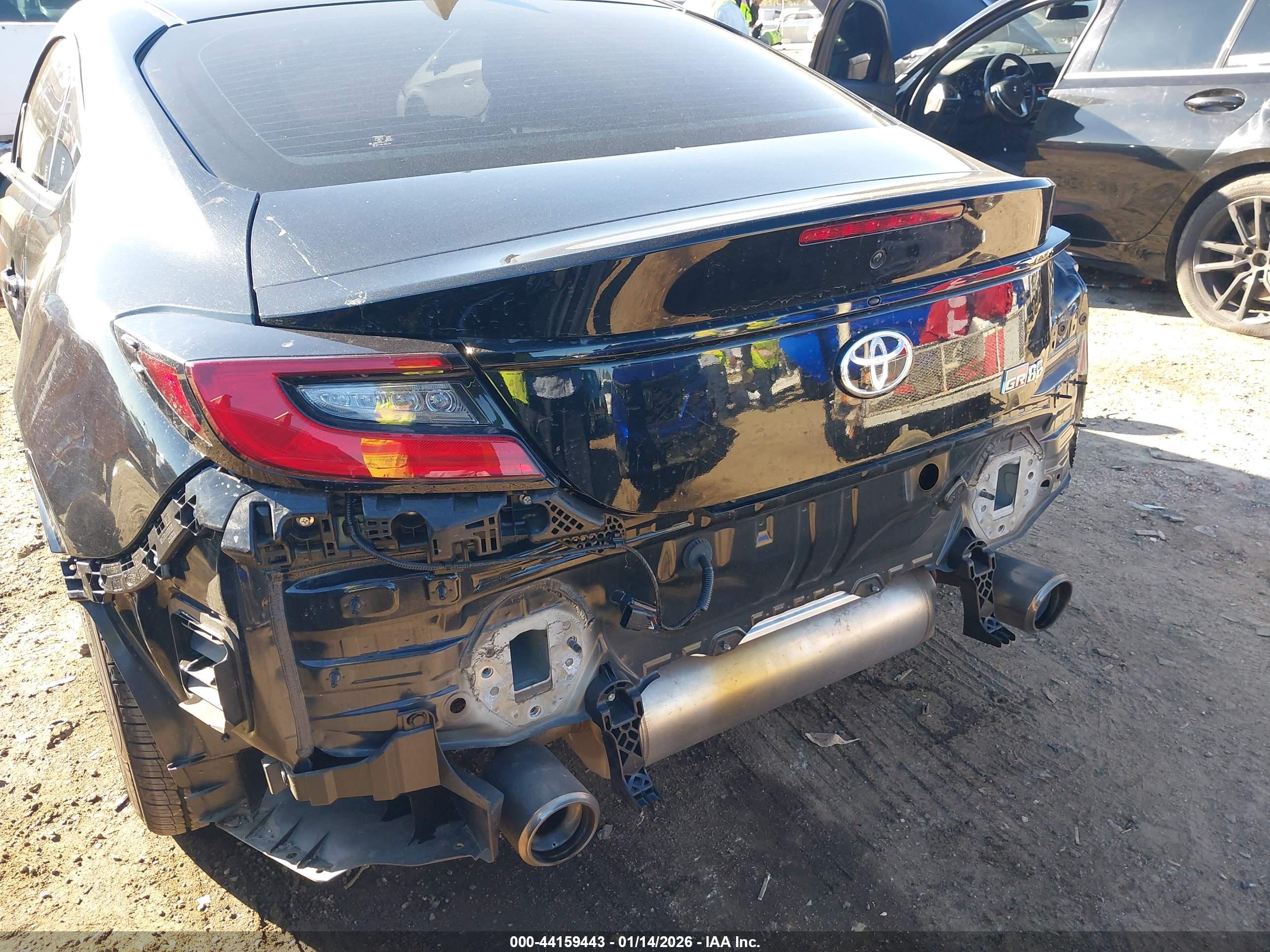 TOYOTA GR86 image 6