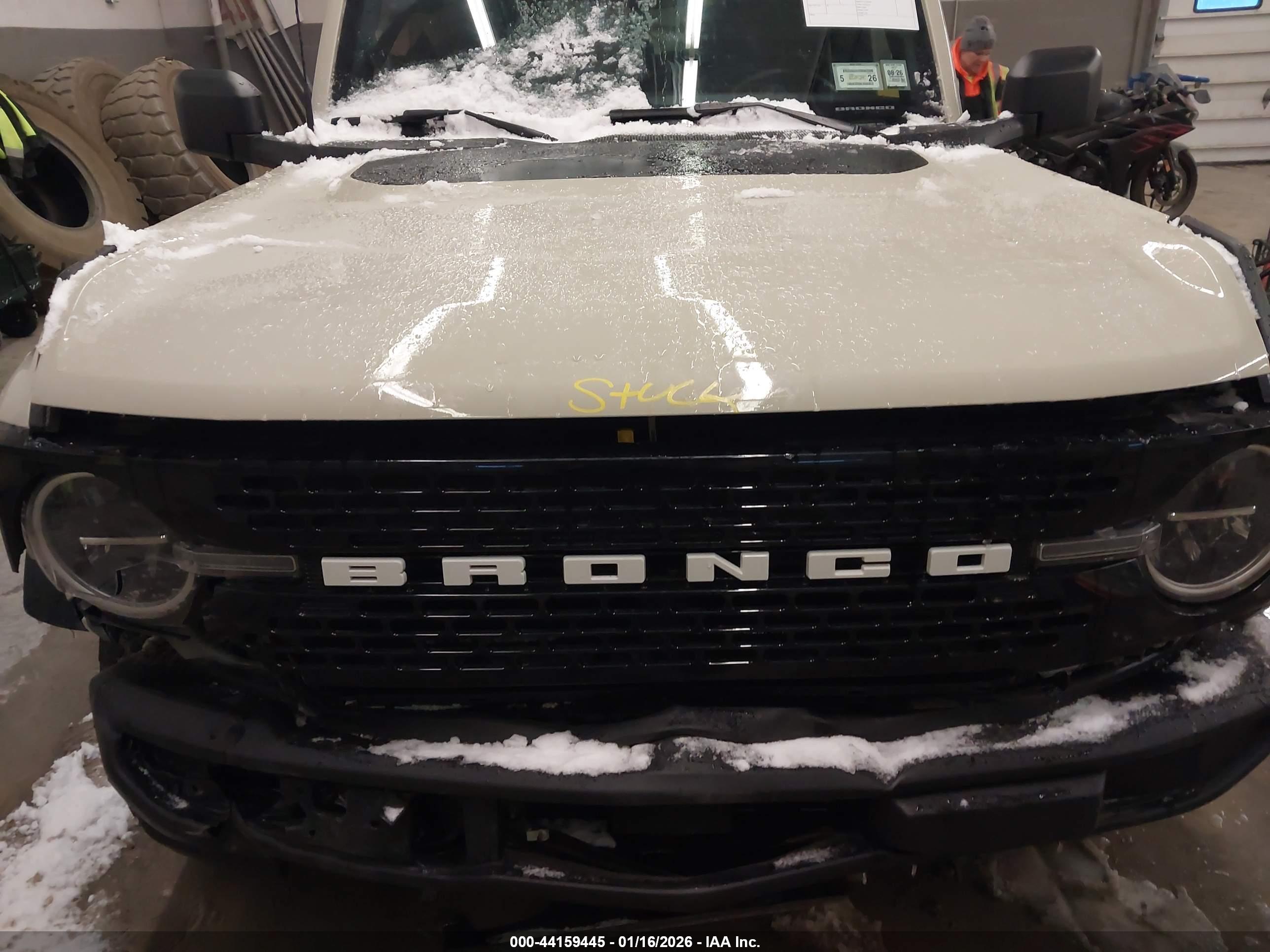 FORD BRONCO image 10
