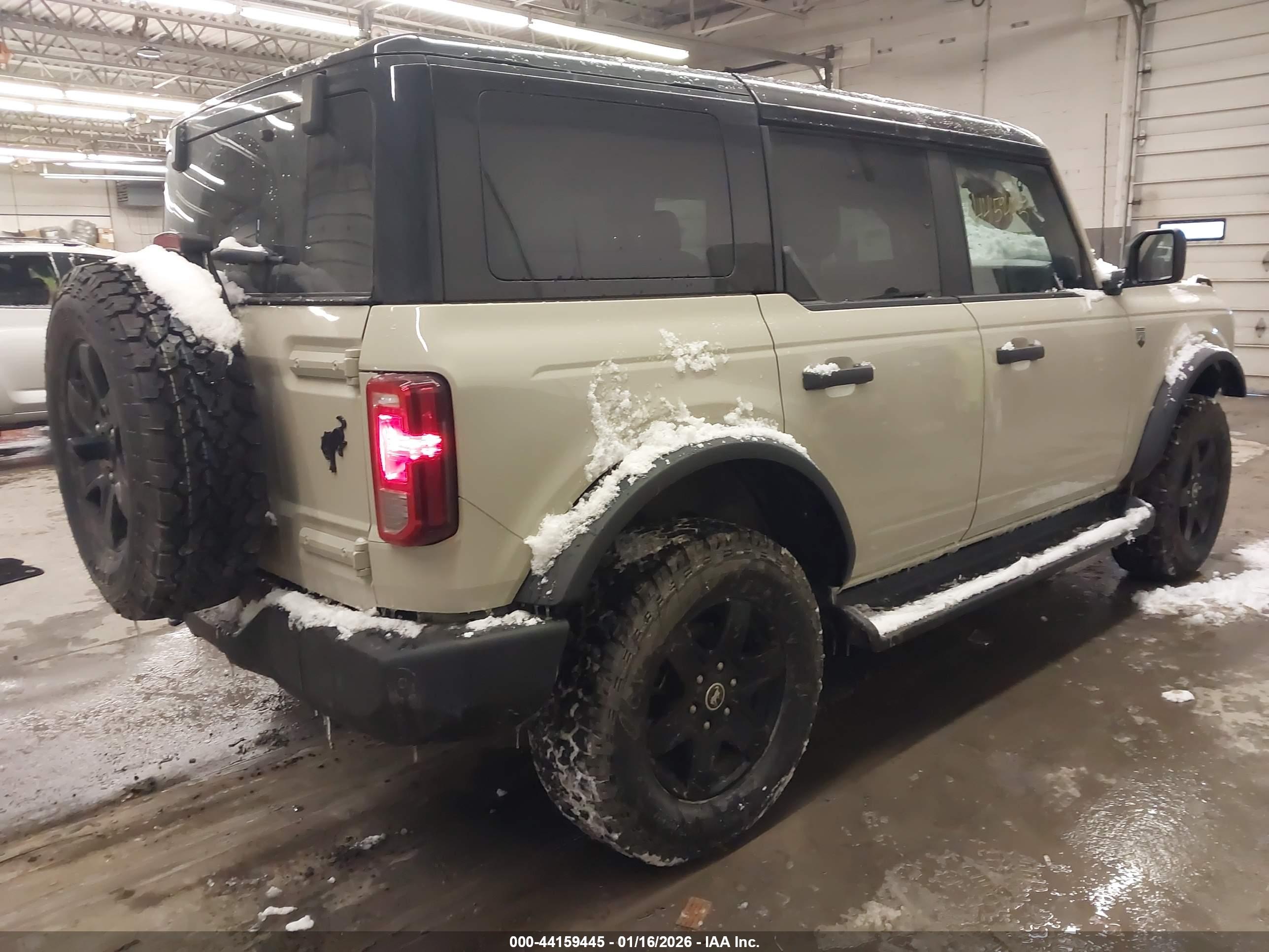 FORD BRONCO image 4