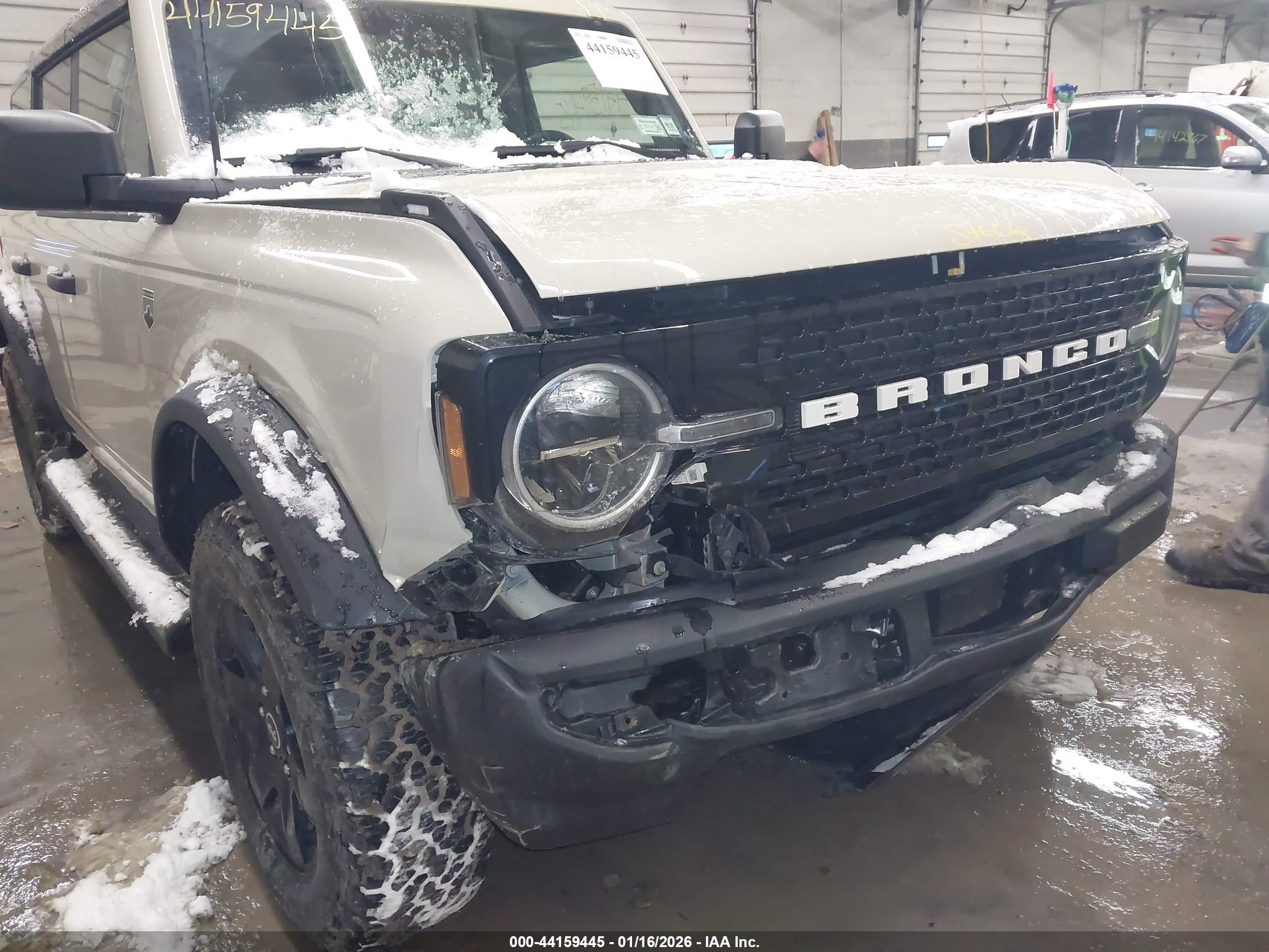 FORD BRONCO image 6