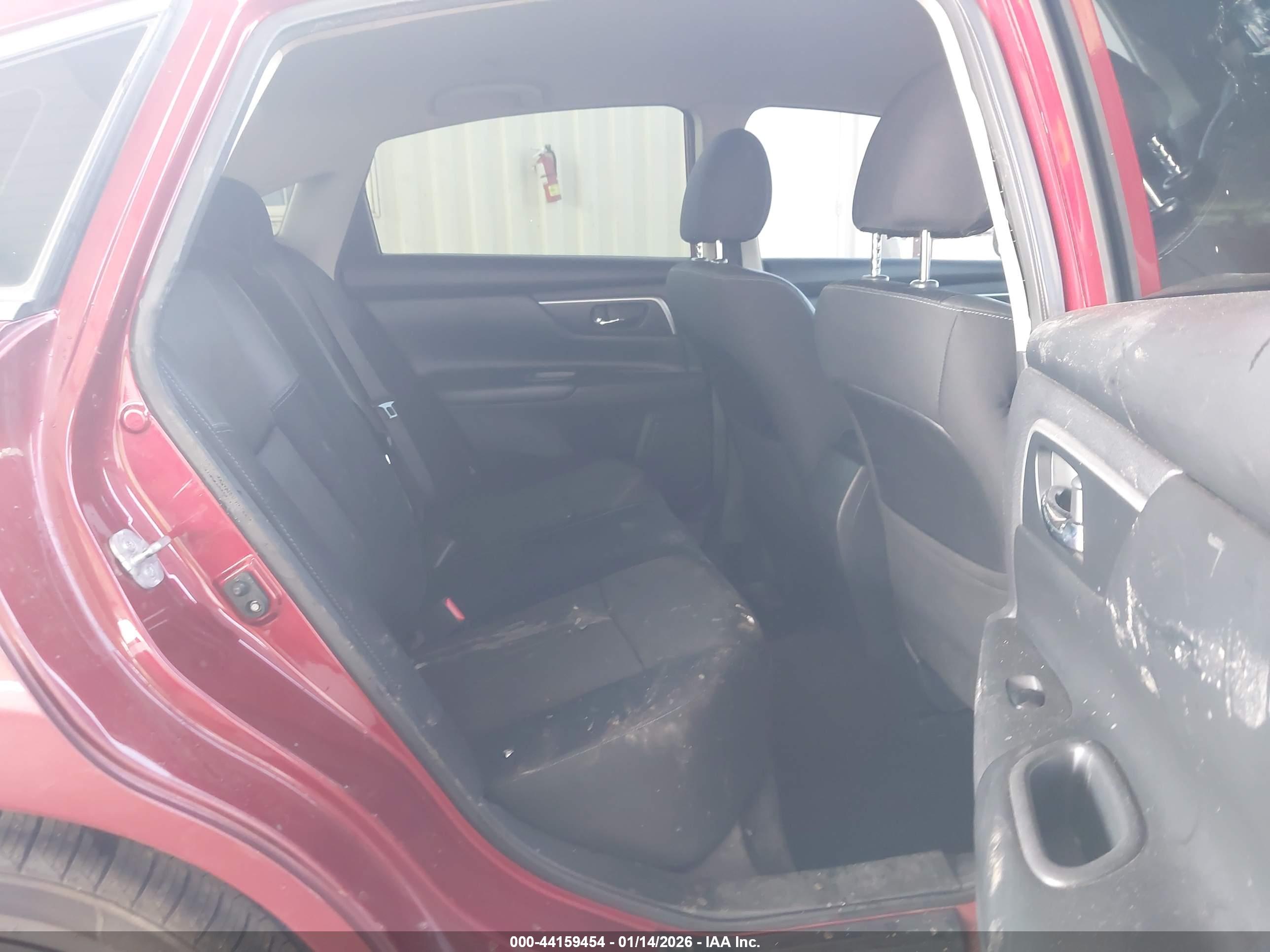 NISSAN ALTIMA image 8