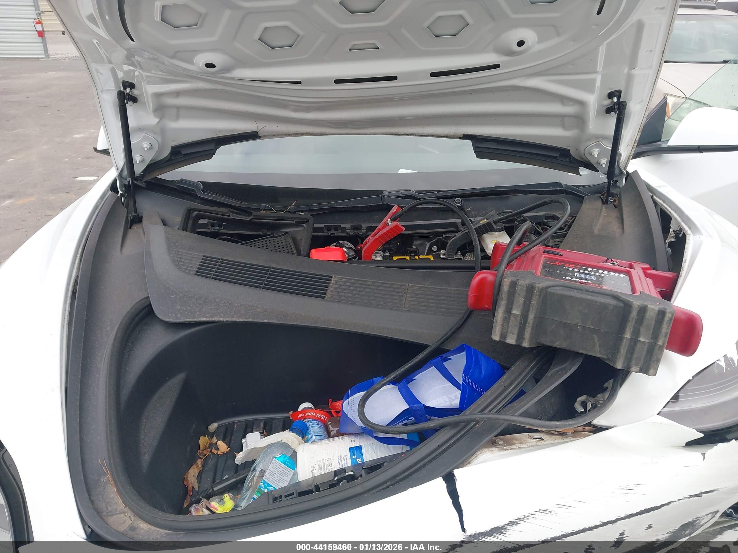 TESLA MODEL image 10