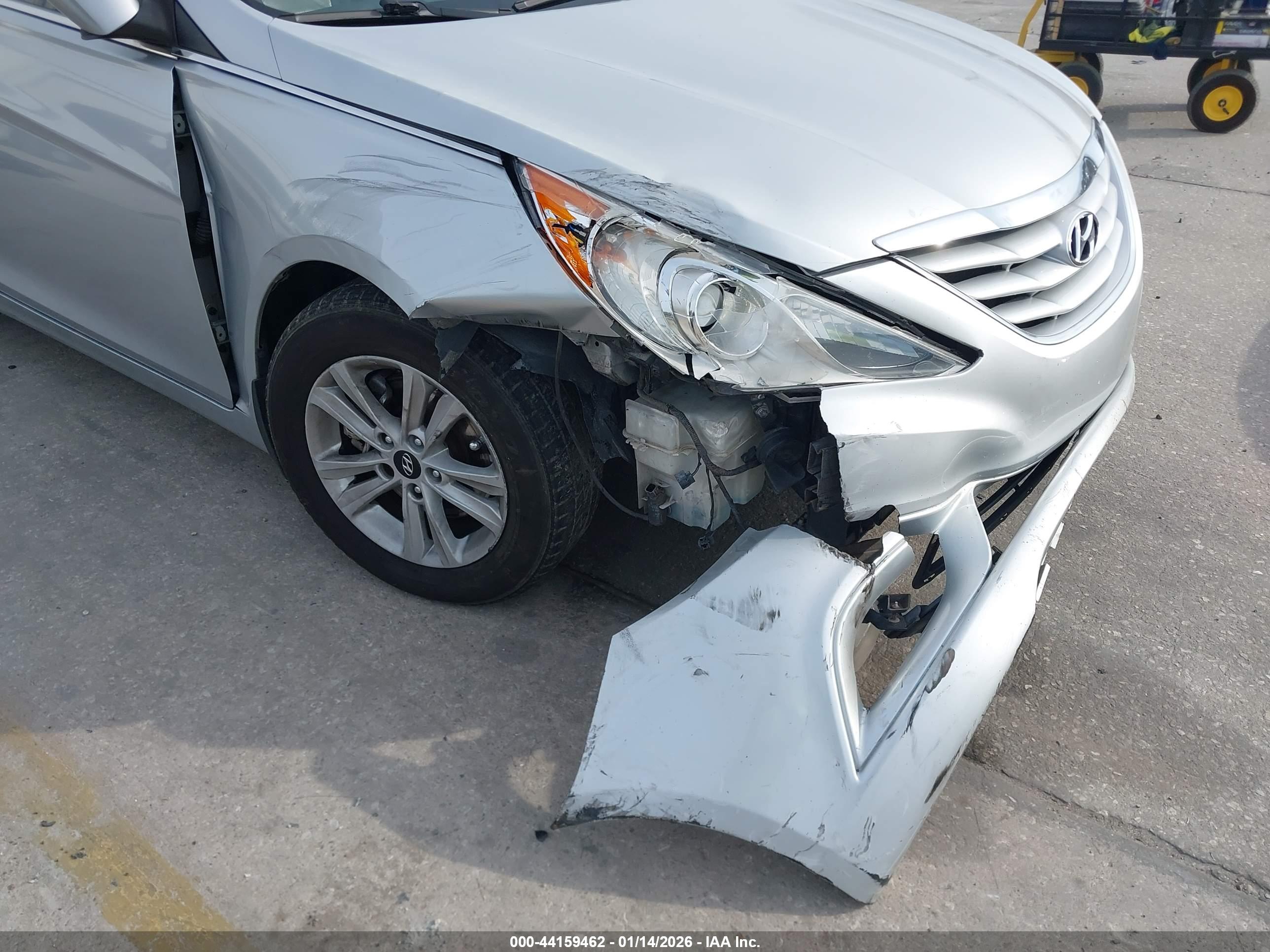 HYUNDAI SONATA image 6