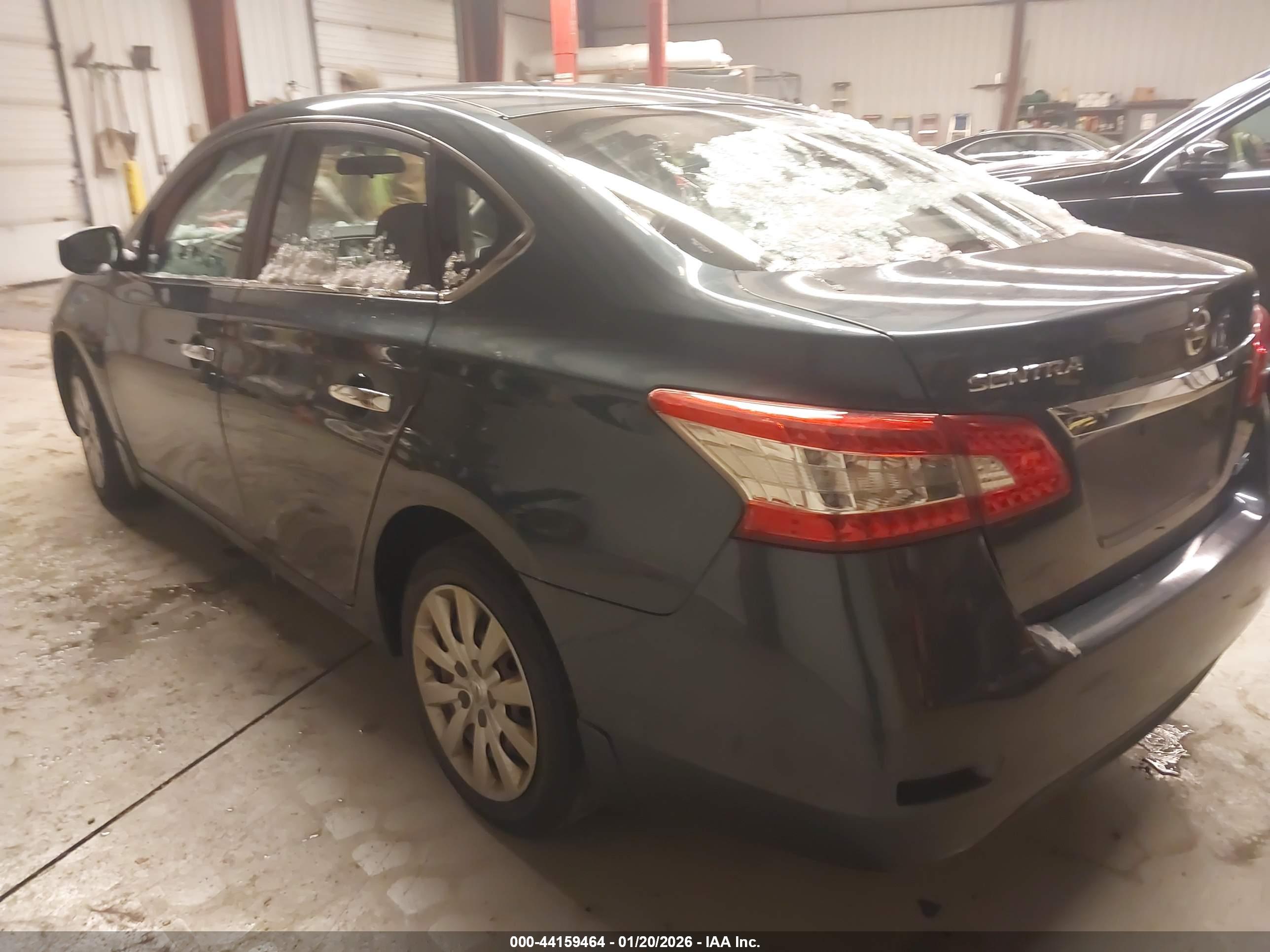NISSAN SENTRA image 3