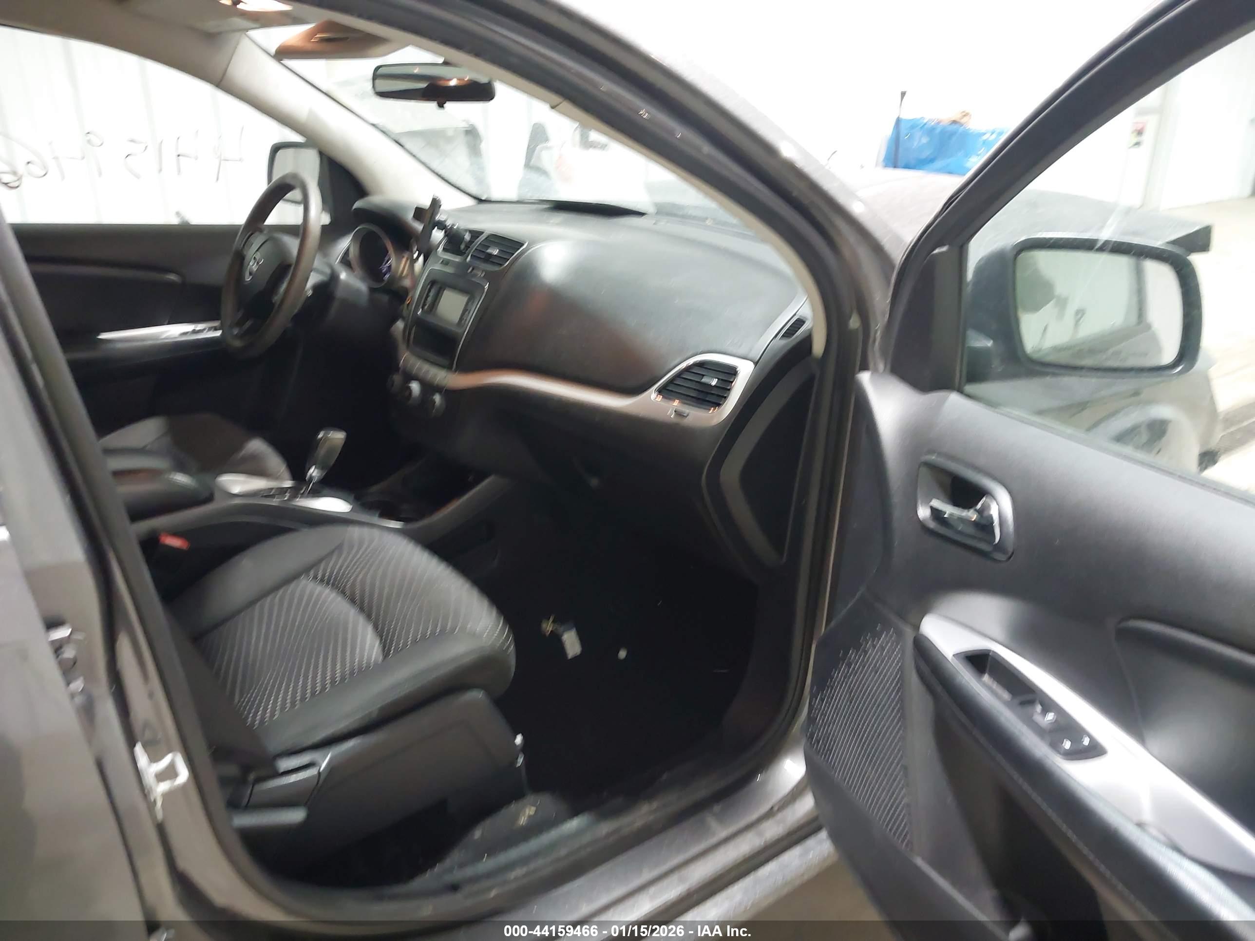 DODGE JOURNEY image 5