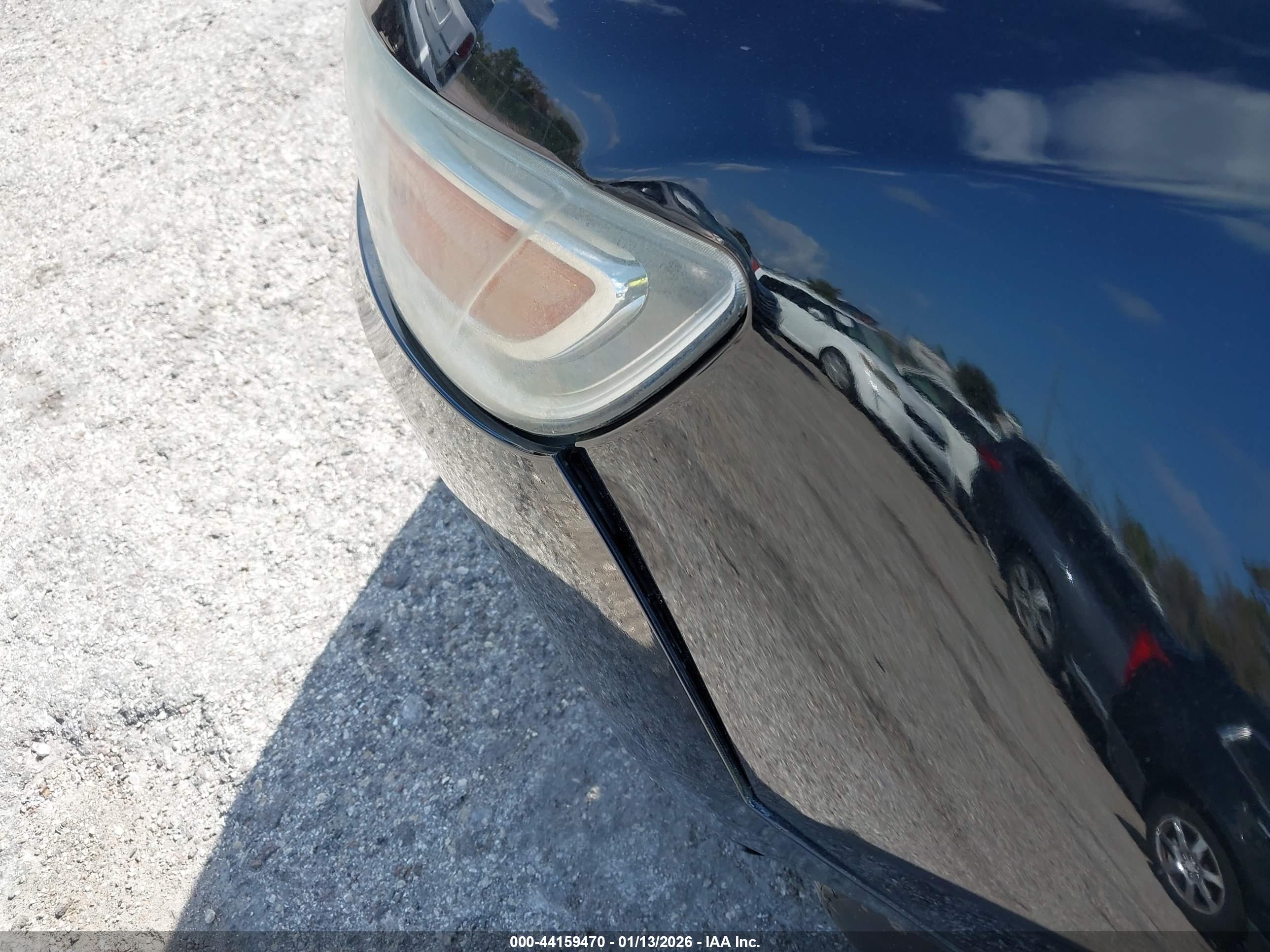 FORD TAURUS image 6