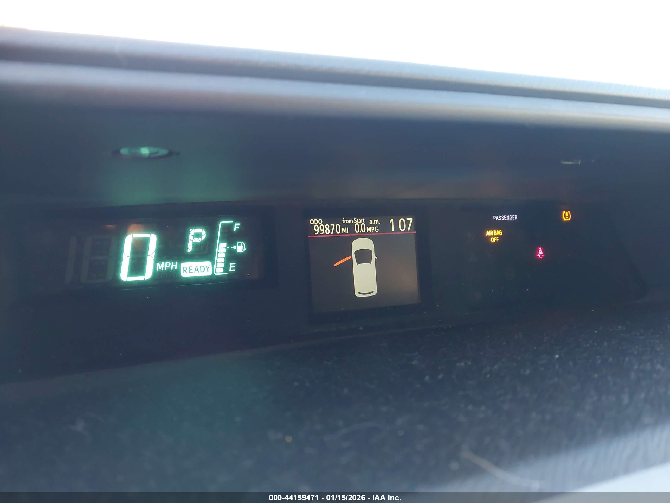 TOYOTA PRIUS image 7