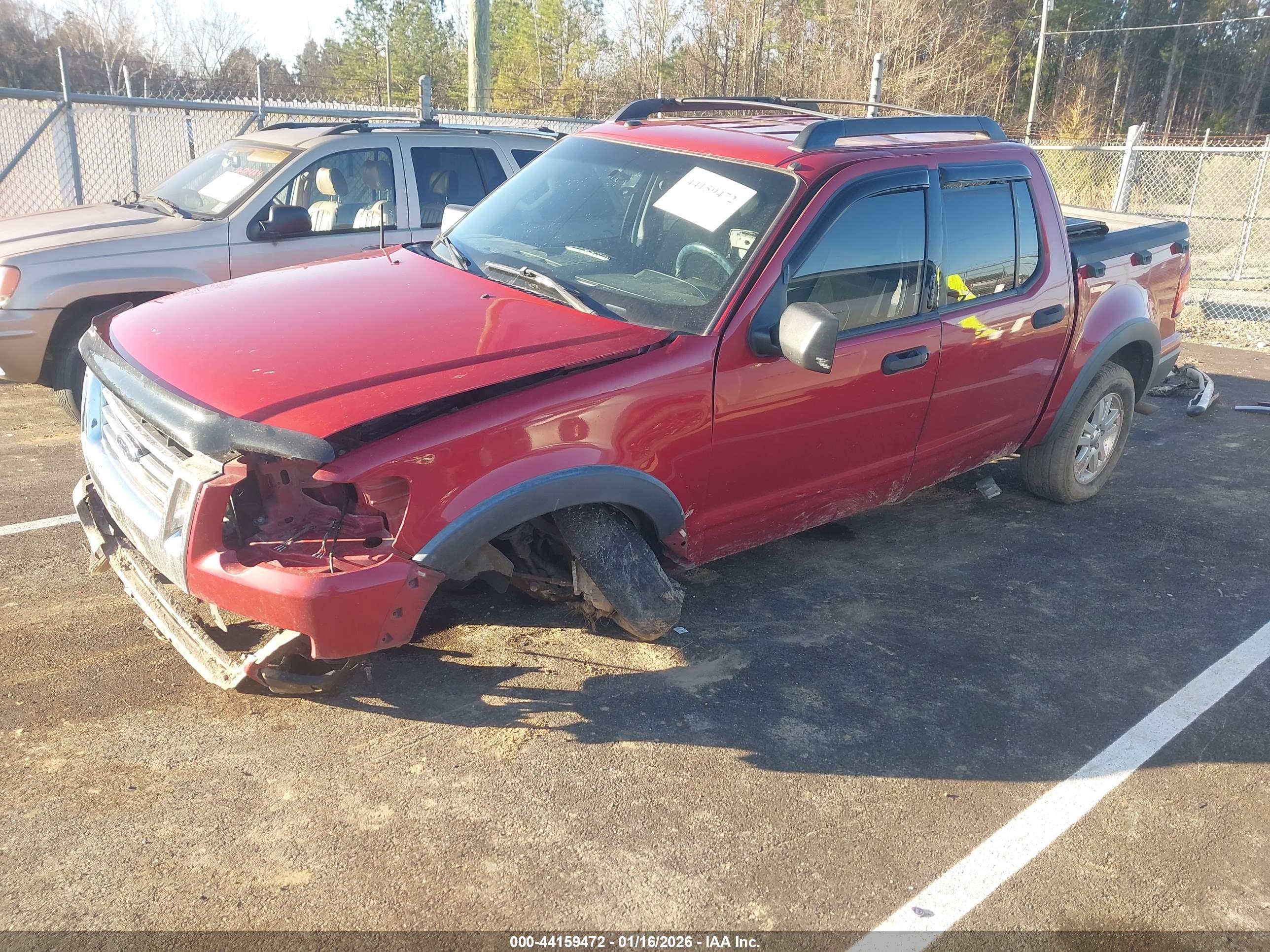 FORD EXPLORER image 2