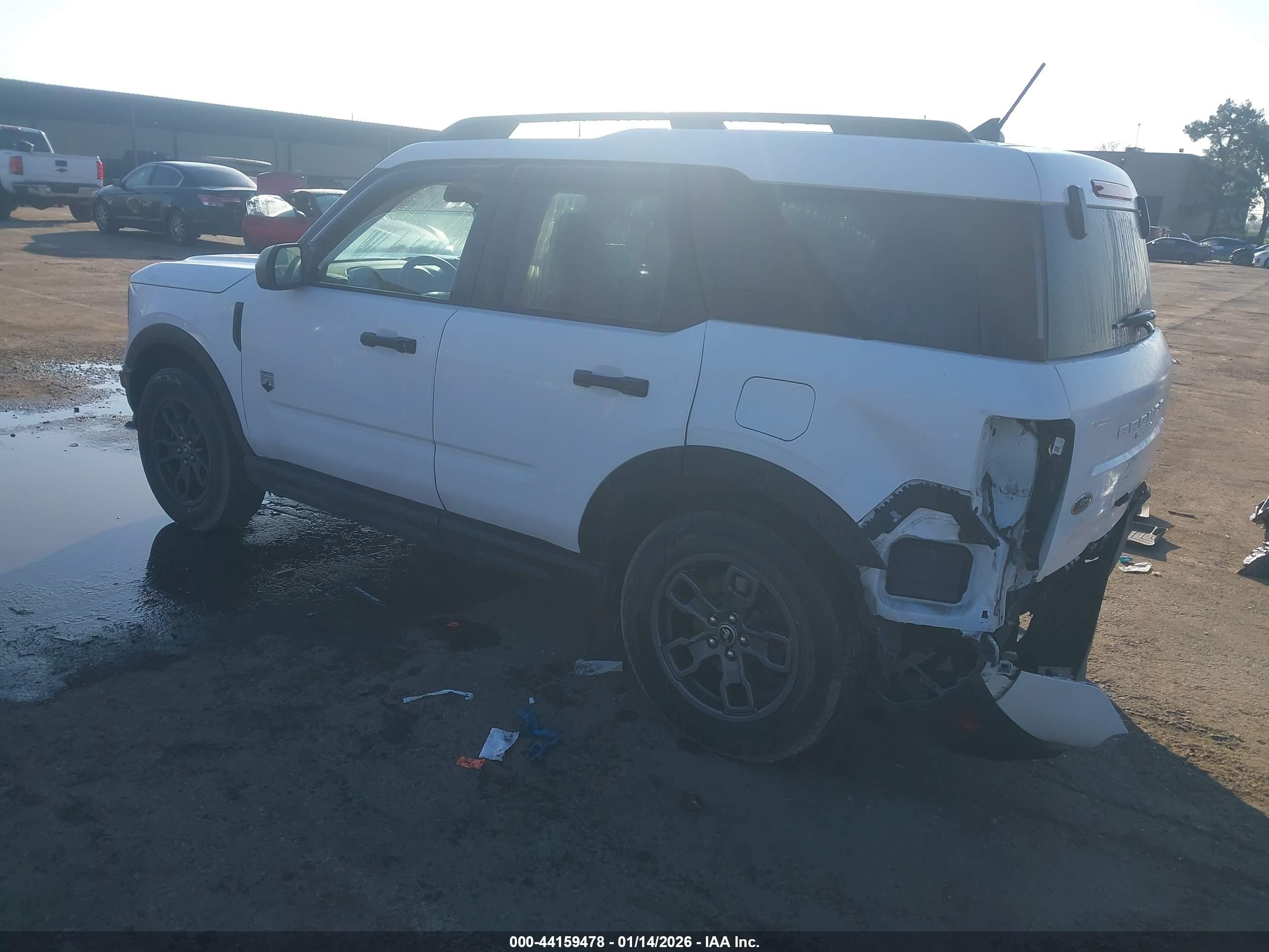 FORD BRONCO image 3