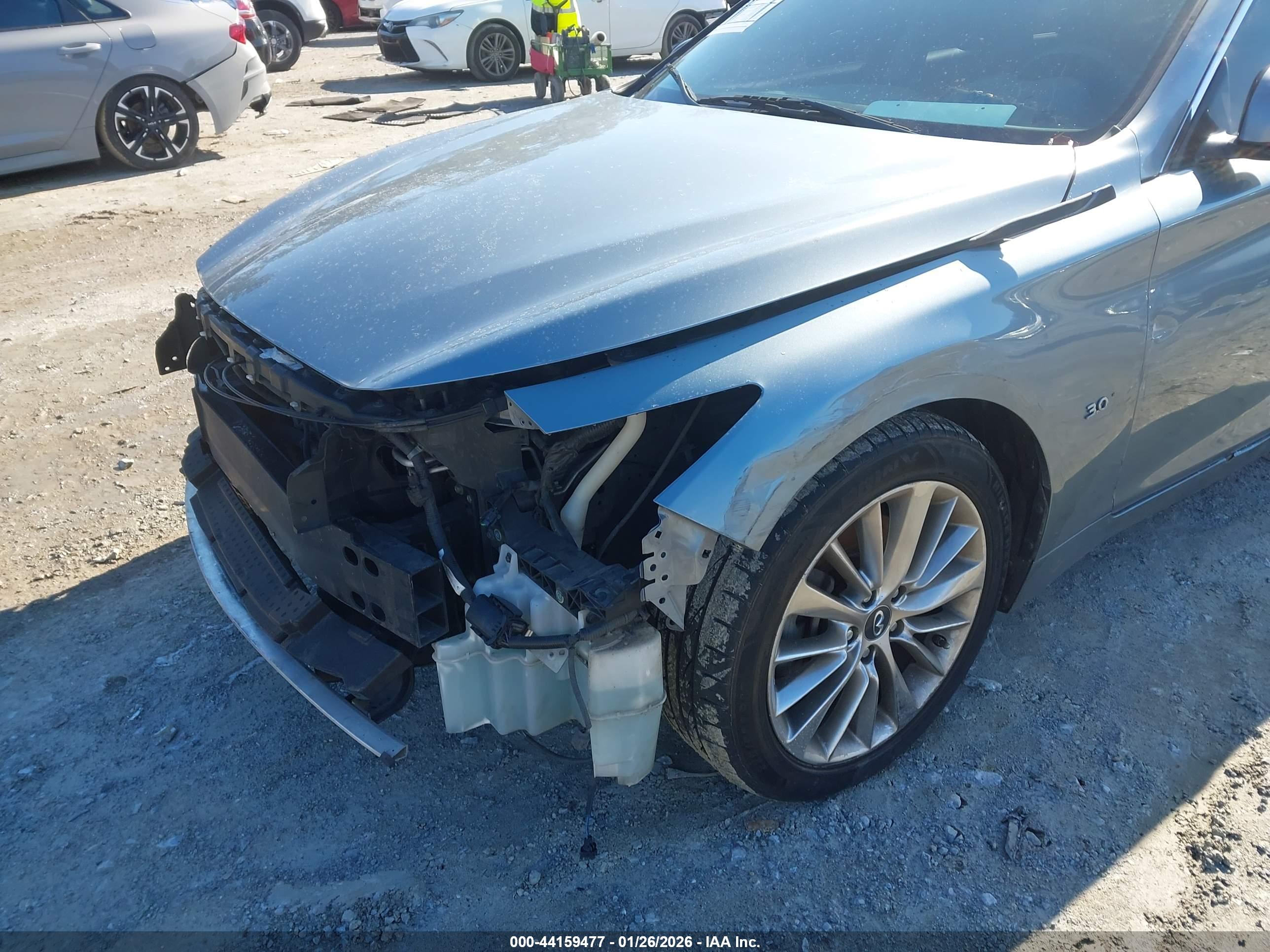 INFINITI Q50 image 6