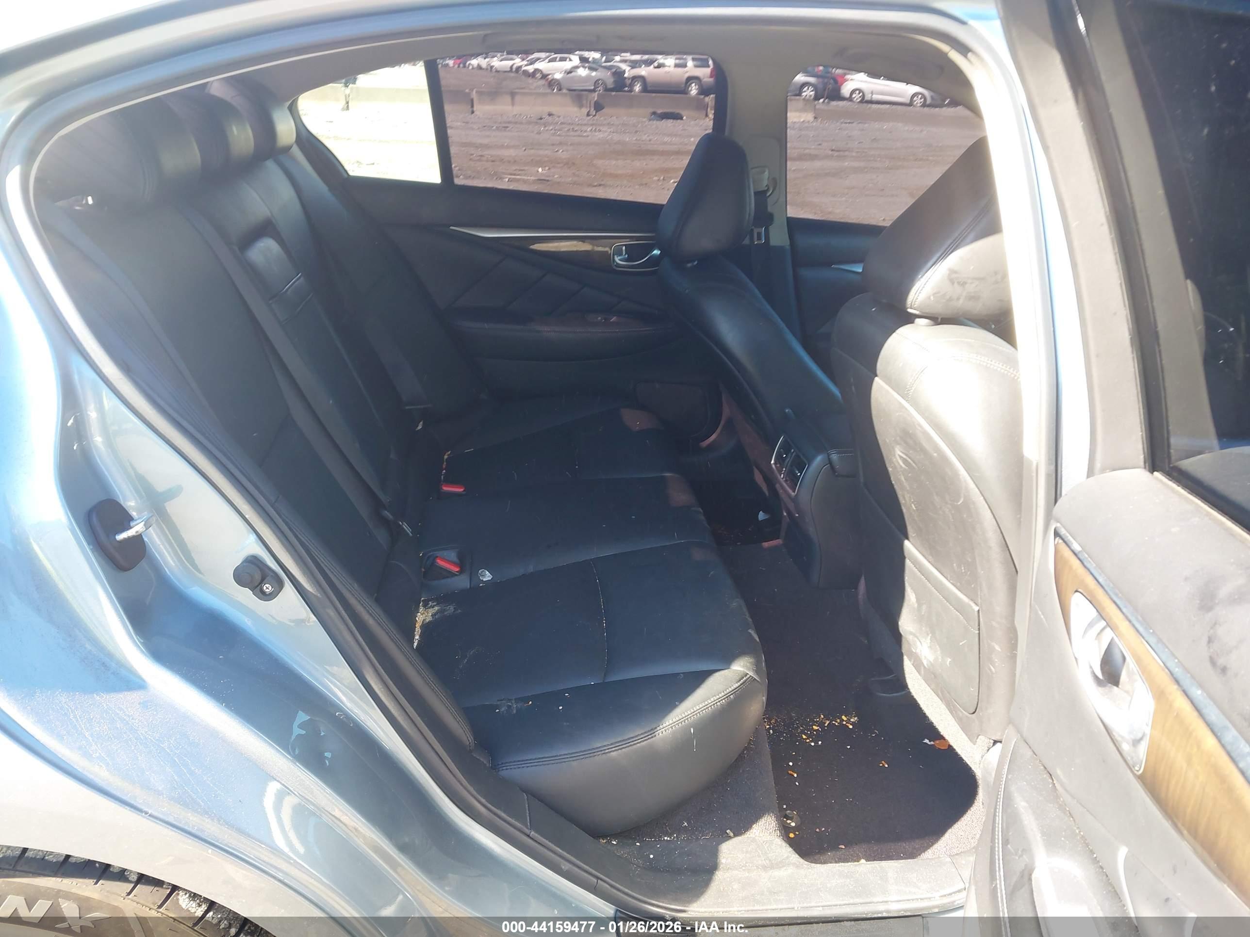 INFINITI Q50 image 8