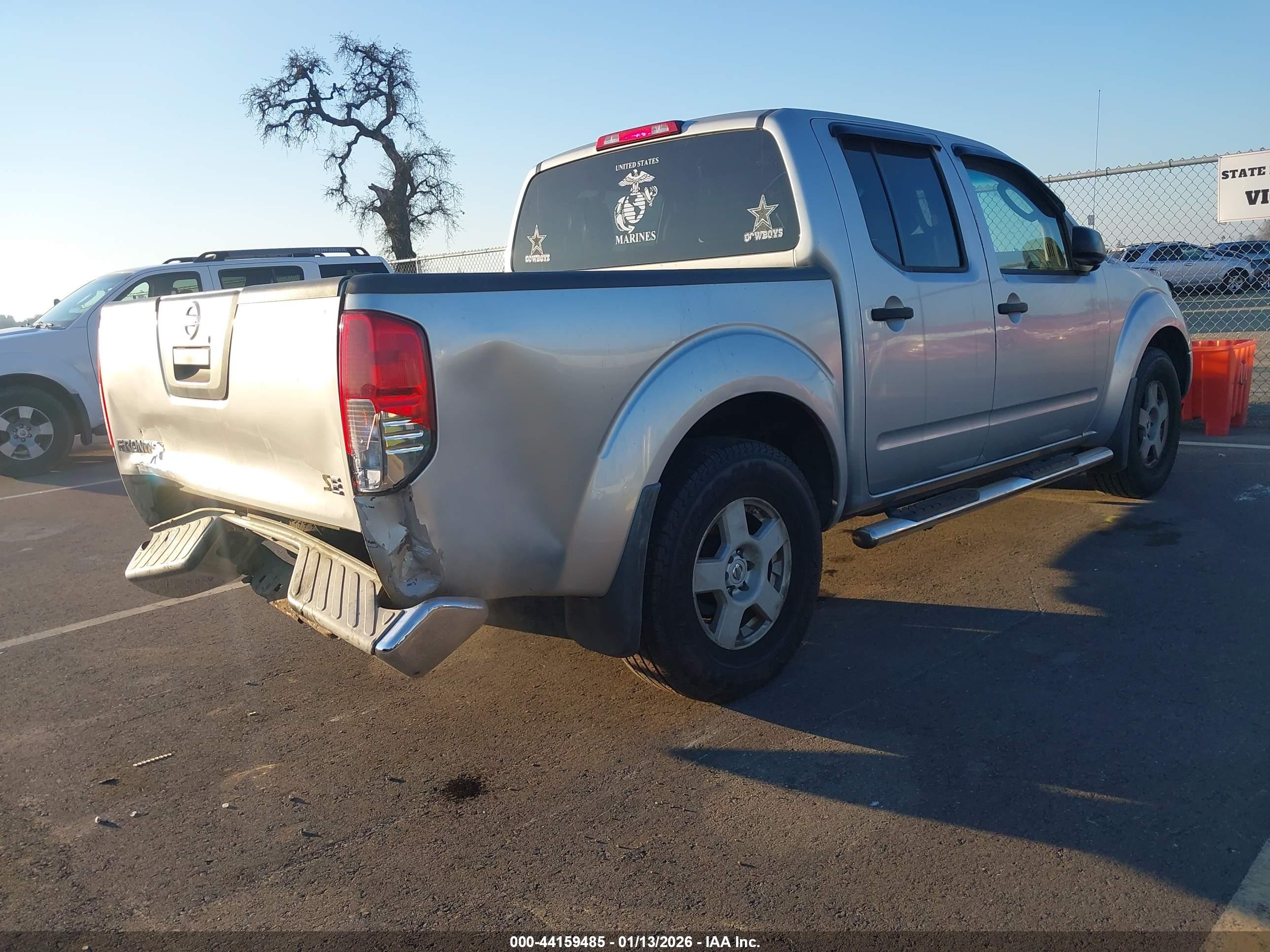 NISSAN FRONTIER image 4