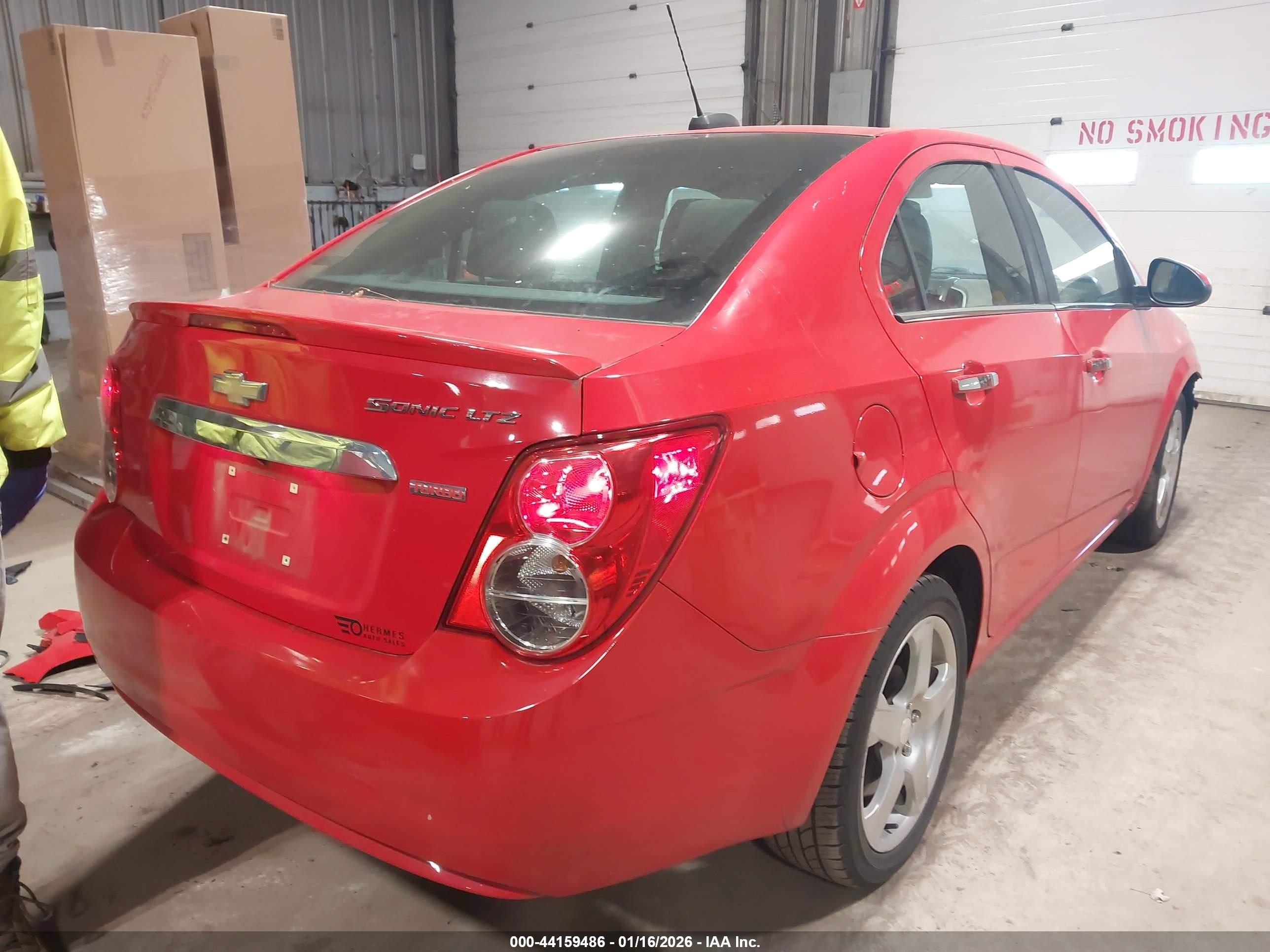 CHEVROLET SONIC image 4