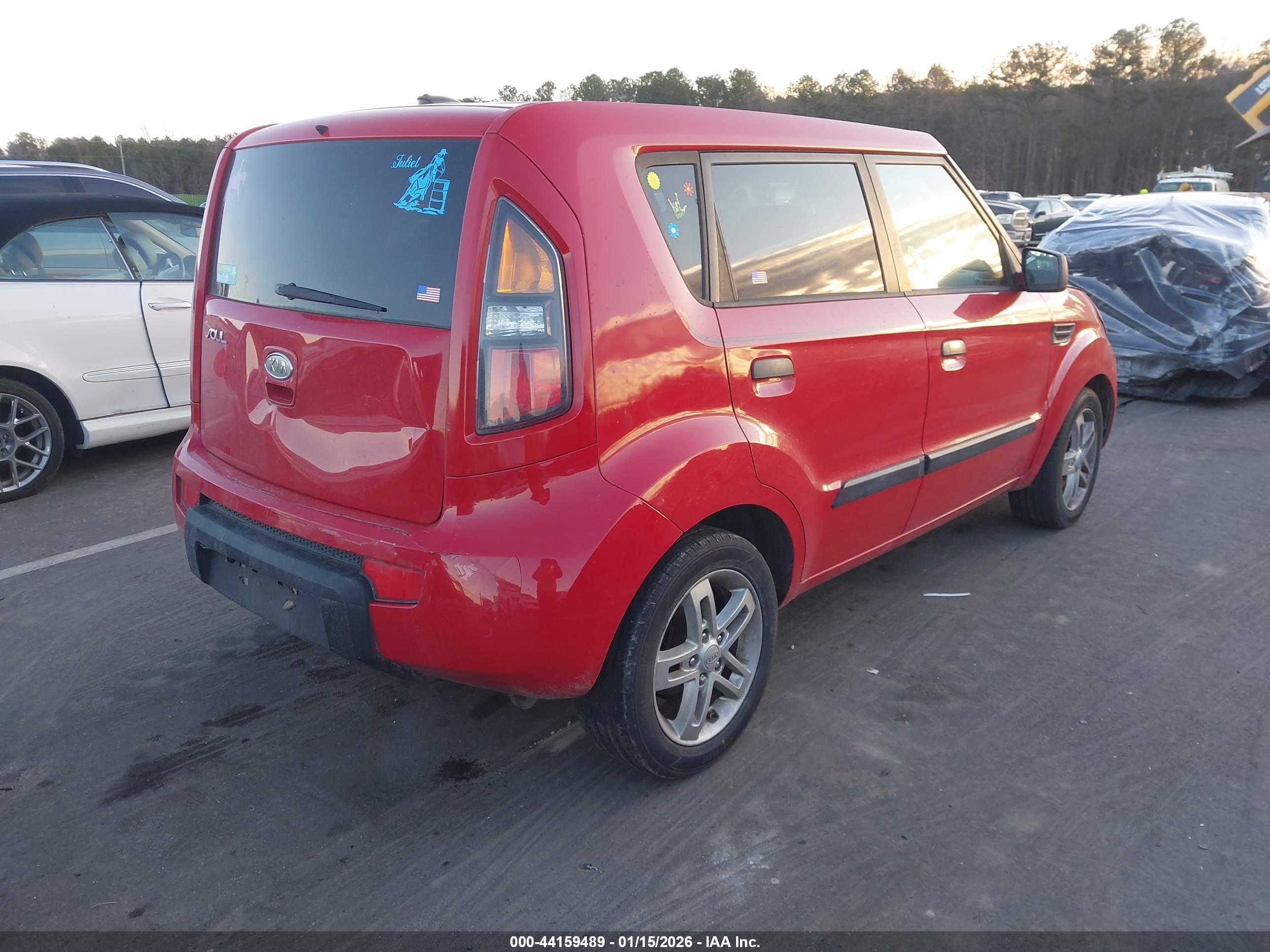 KIA SOUL image 4