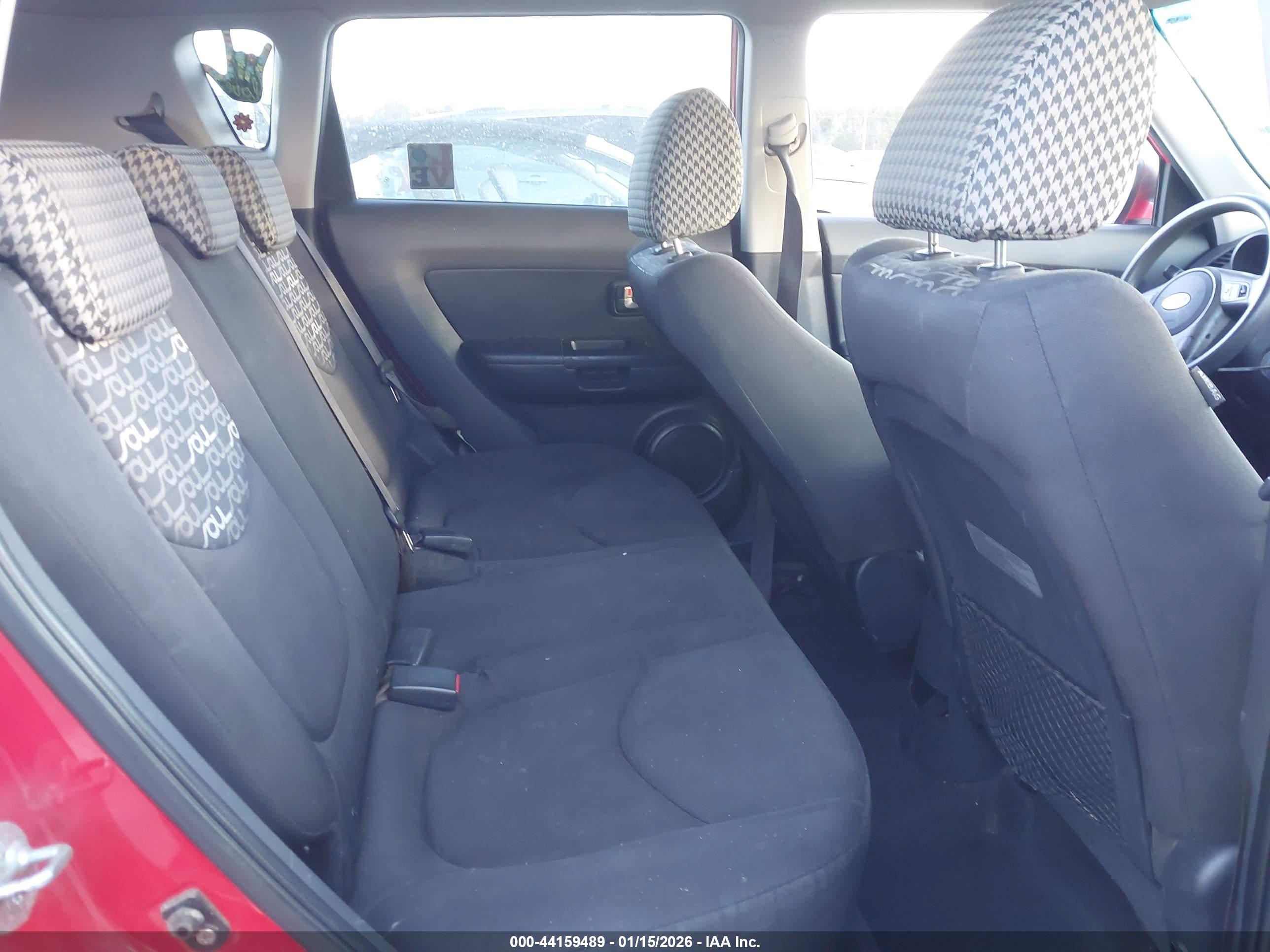 KIA SOUL image 8