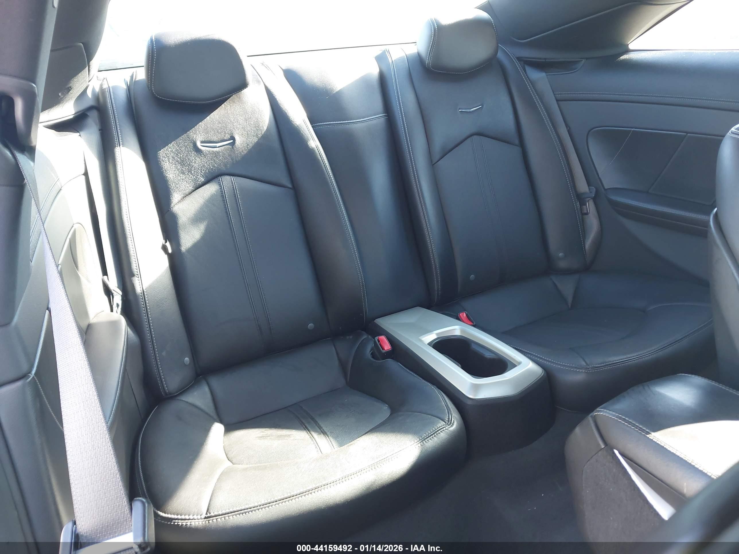 CADILLAC CTS image 8
