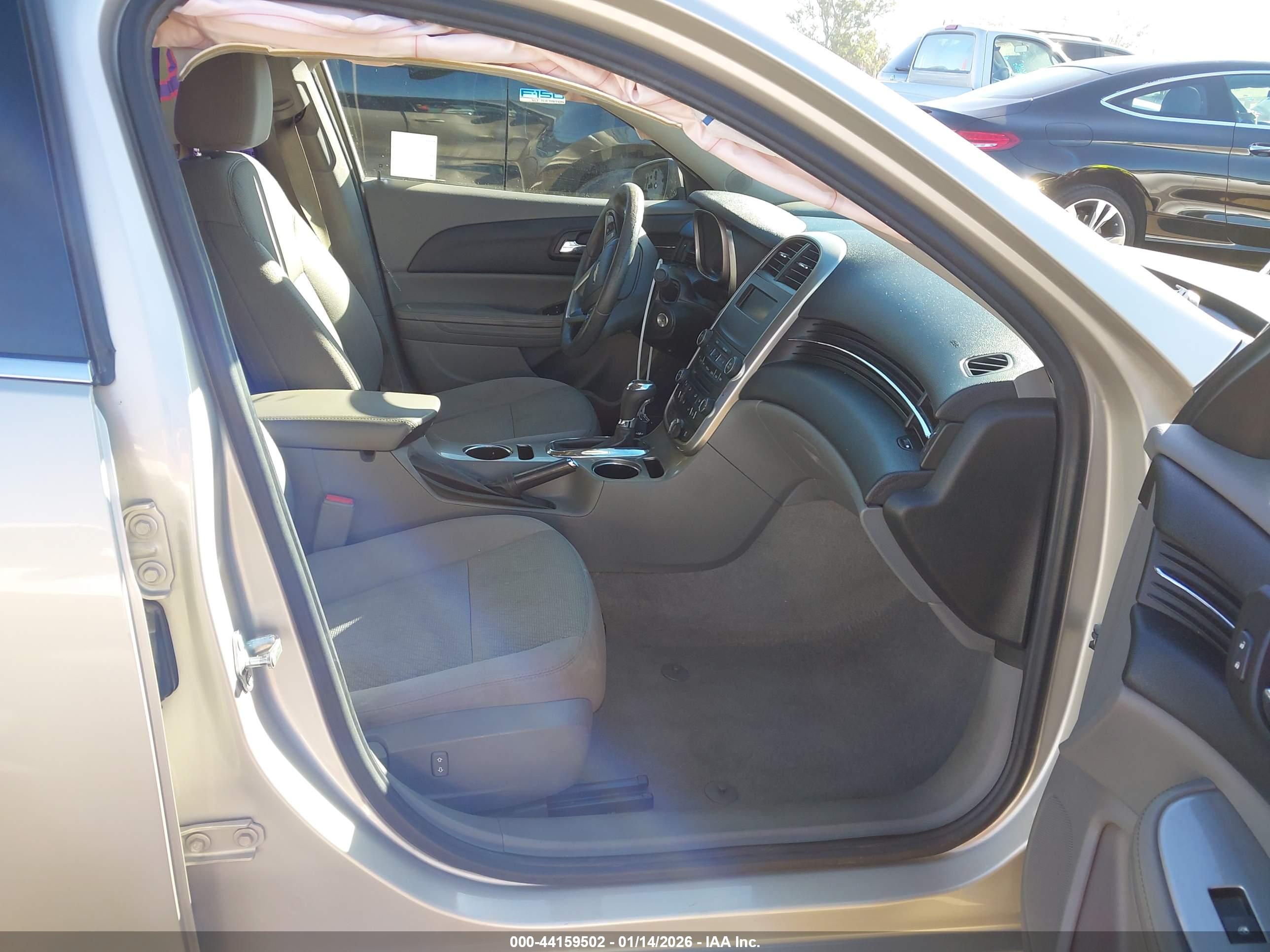 CHEVROLET MALIBU image 5