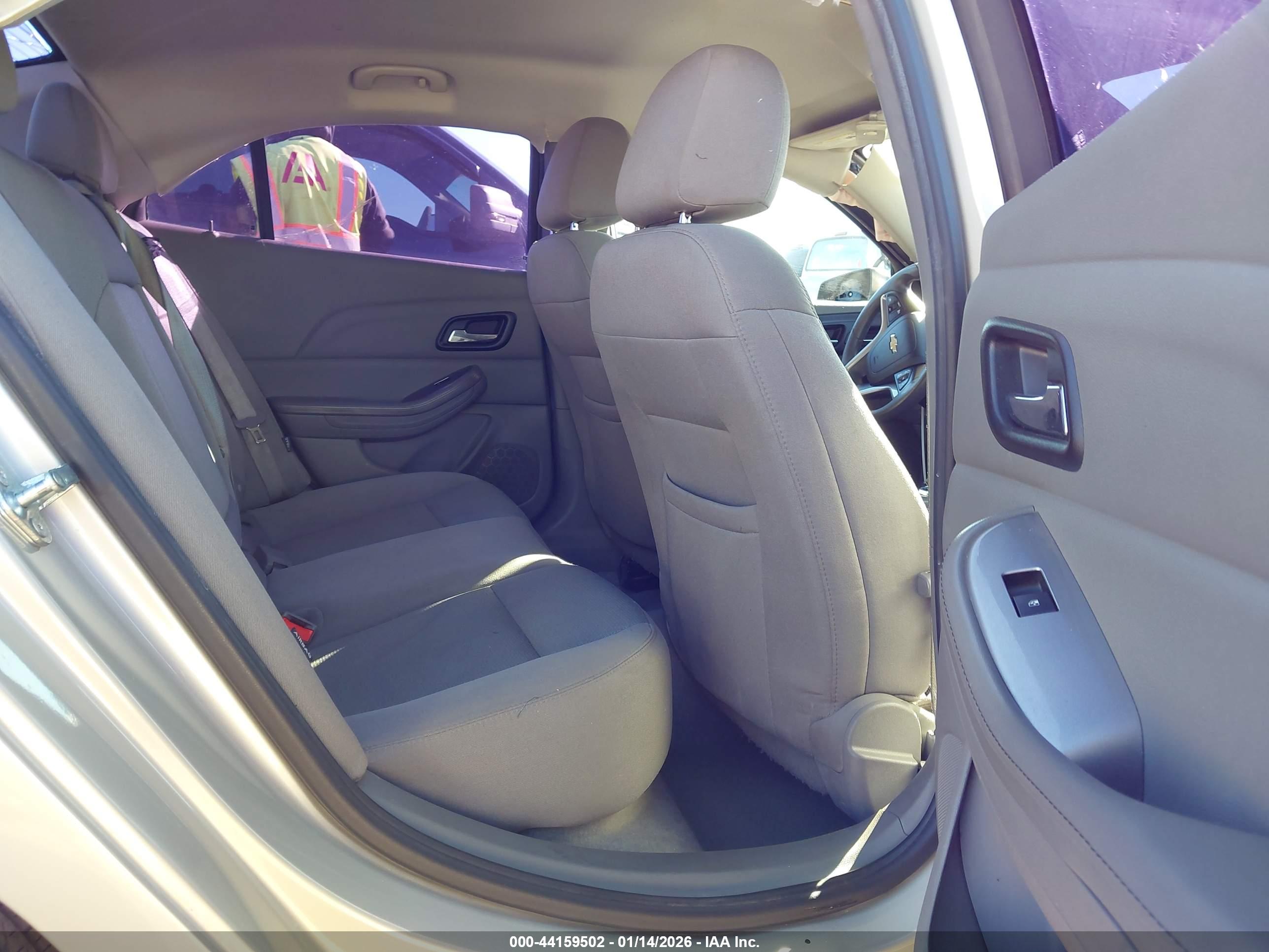 CHEVROLET MALIBU image 8