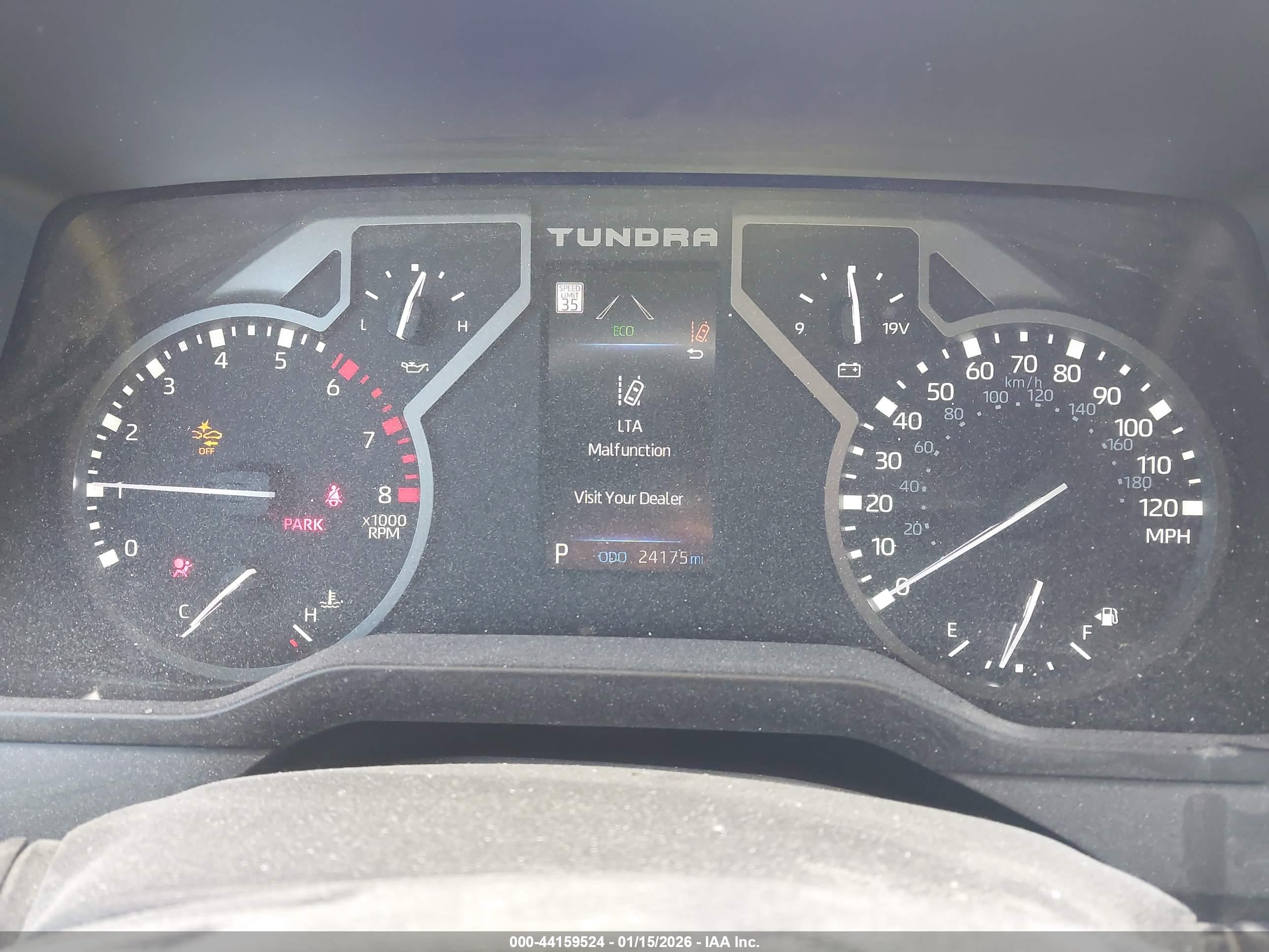 TOYOTA TUNDRA image 7