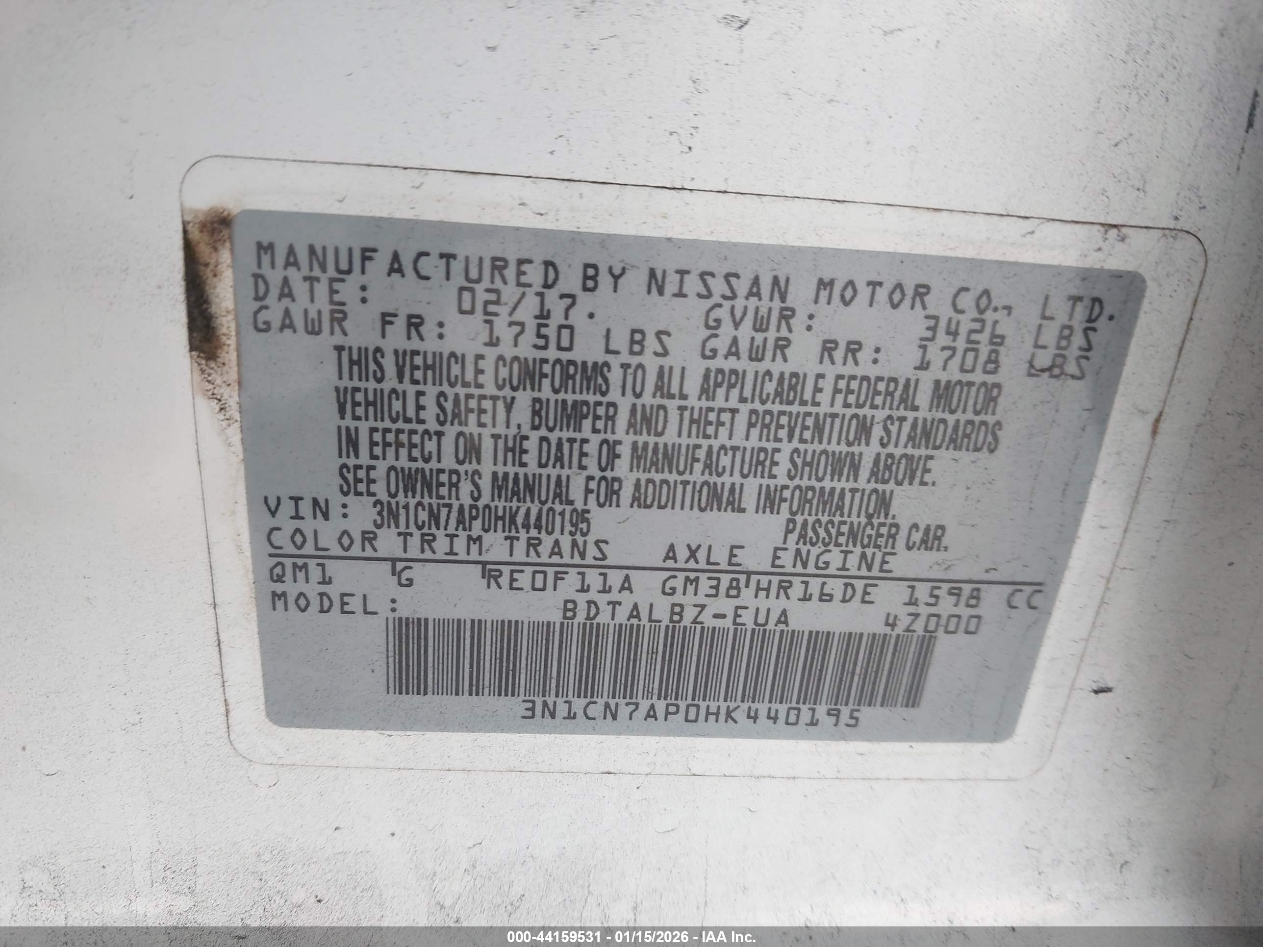 NISSAN VERSA image 9